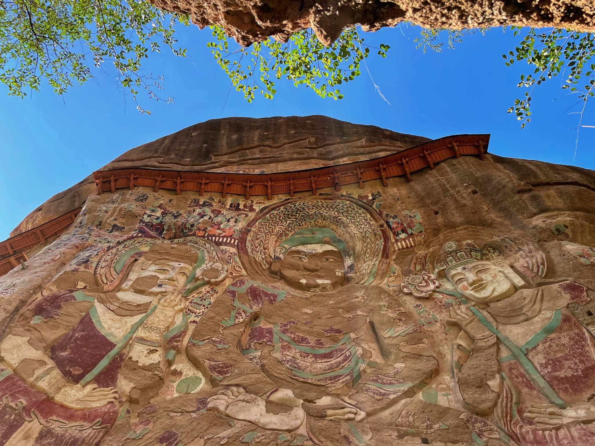 武山摩崖石窟文化旅游区-拉梢寺实景照片