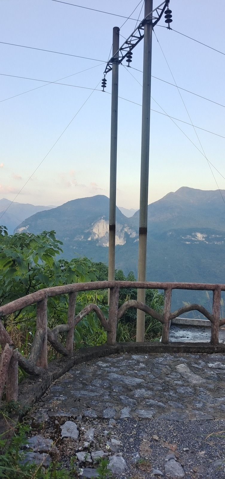 秤架卧佛观景平台旅行图片 3