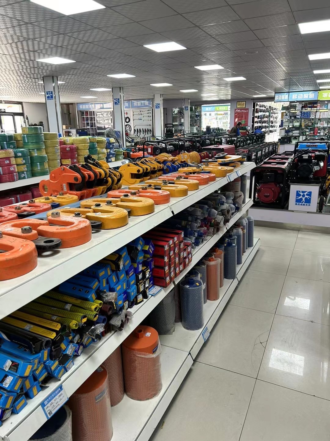 未来万家五金机电(定边店)