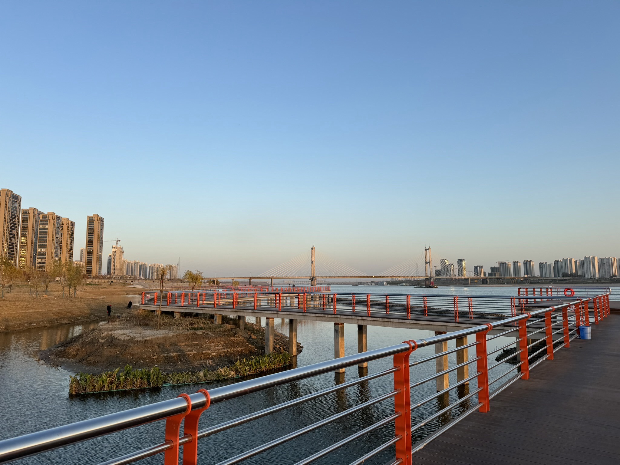 淮河北岸滨河绿地景区旅行图片 3