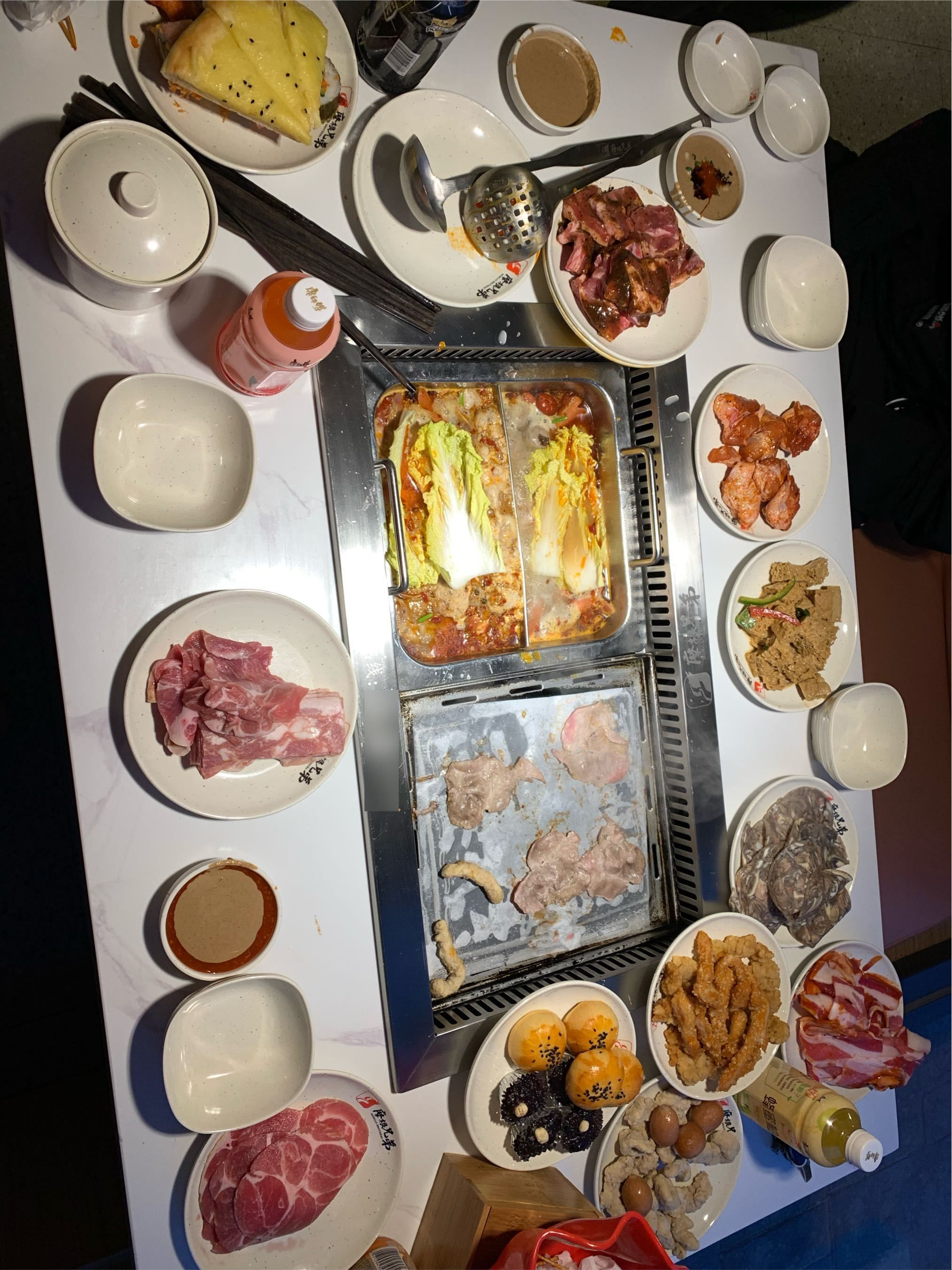 摩根兄弟烧烤涮自助餐厅(确山店)