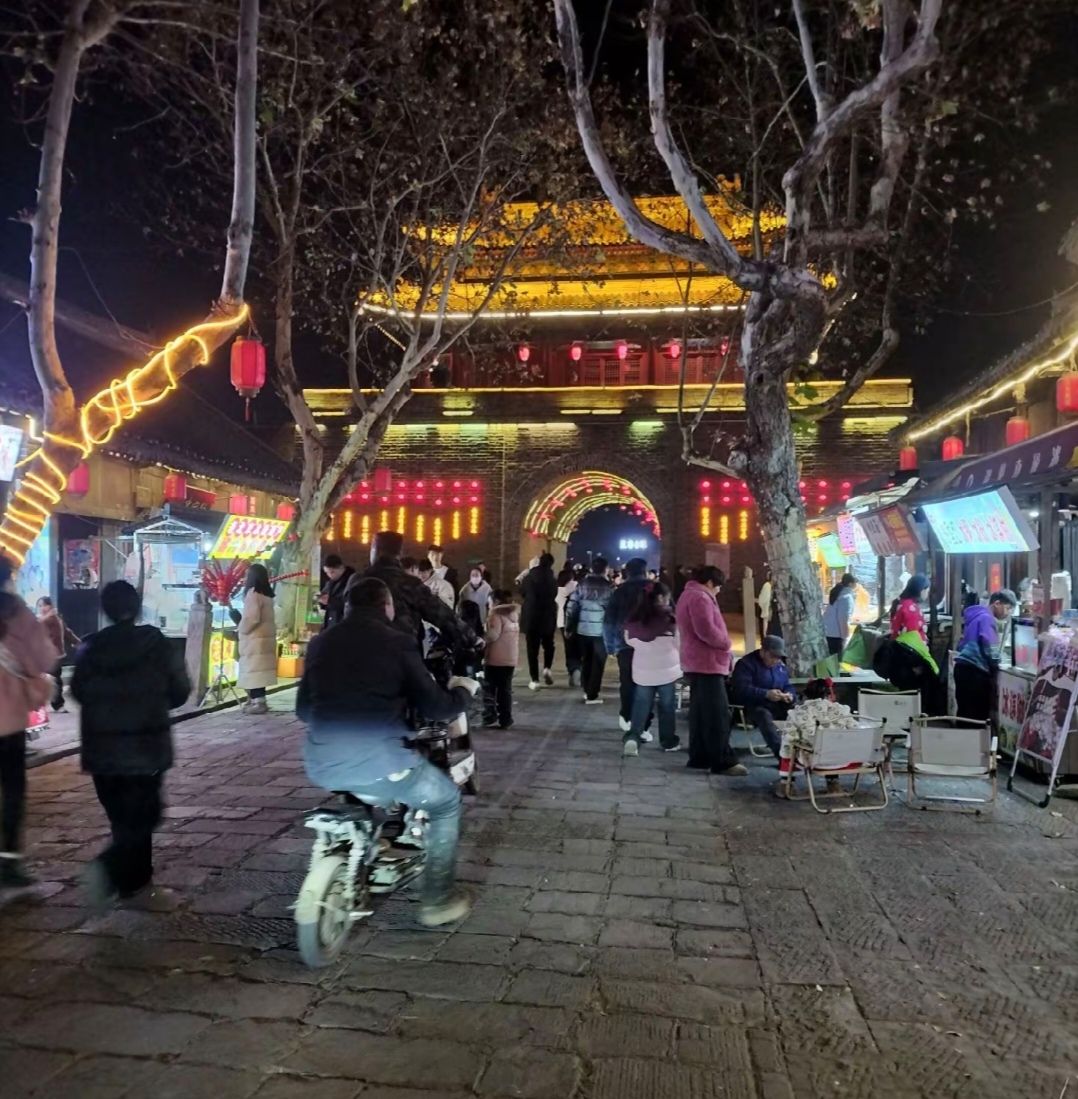 襄城古城墙旅行图片 3