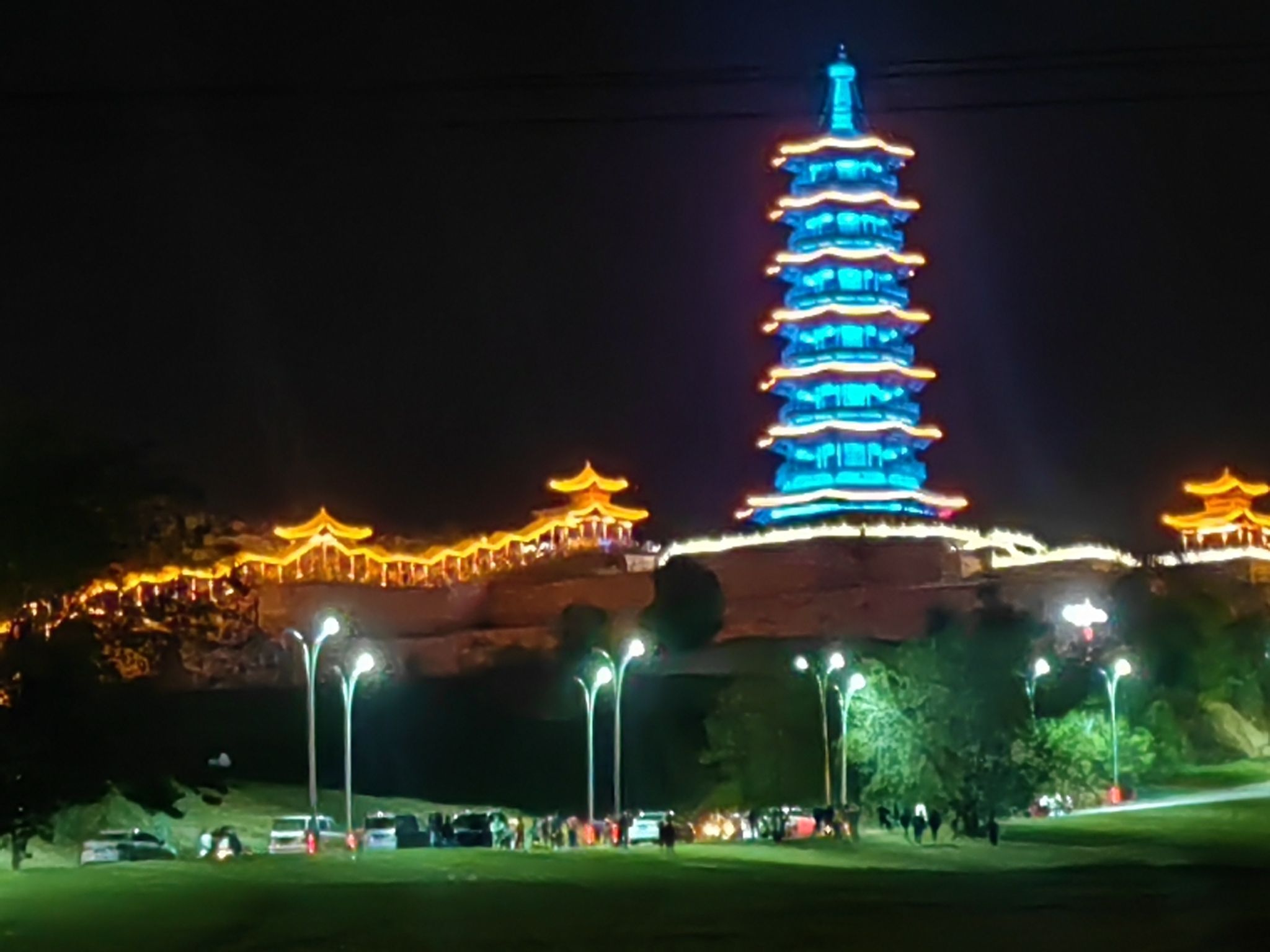 红旗塔公园旅行图片 1
