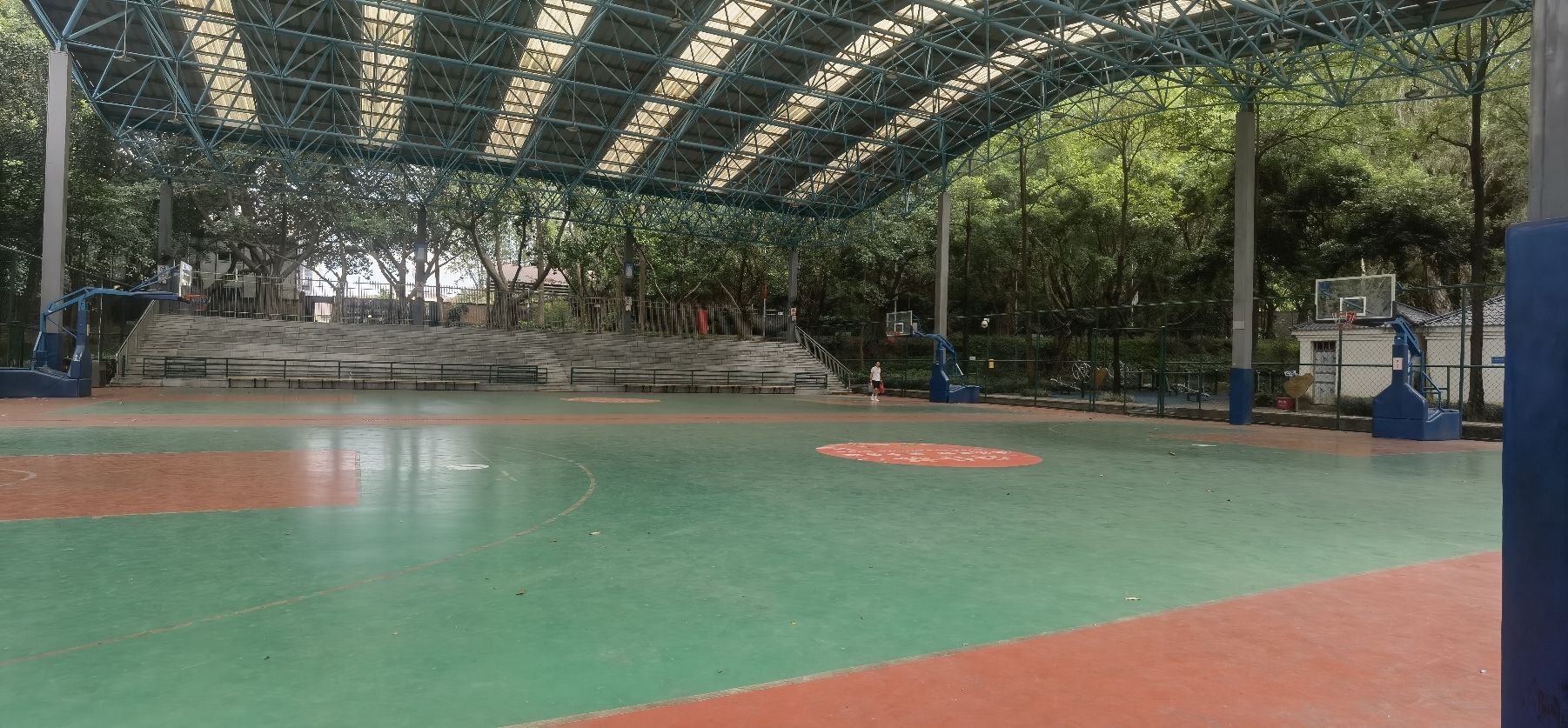 场地封面-黄阁体育公园顶棚篮球场