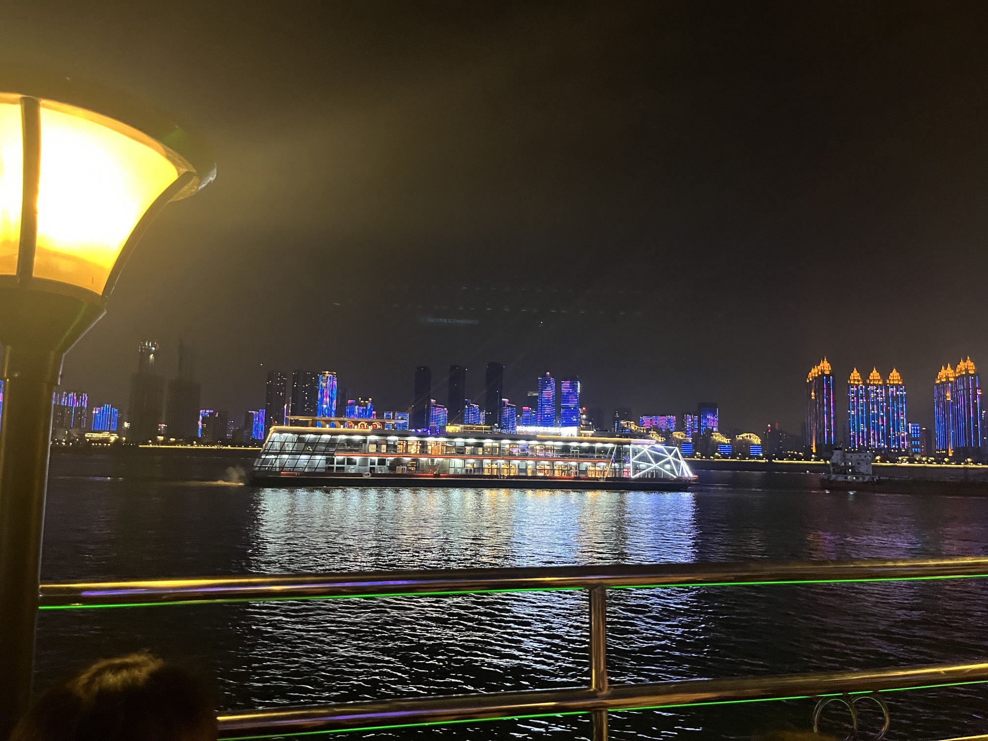 武汉两江游览(武汉关2号码头)旅行图片 1