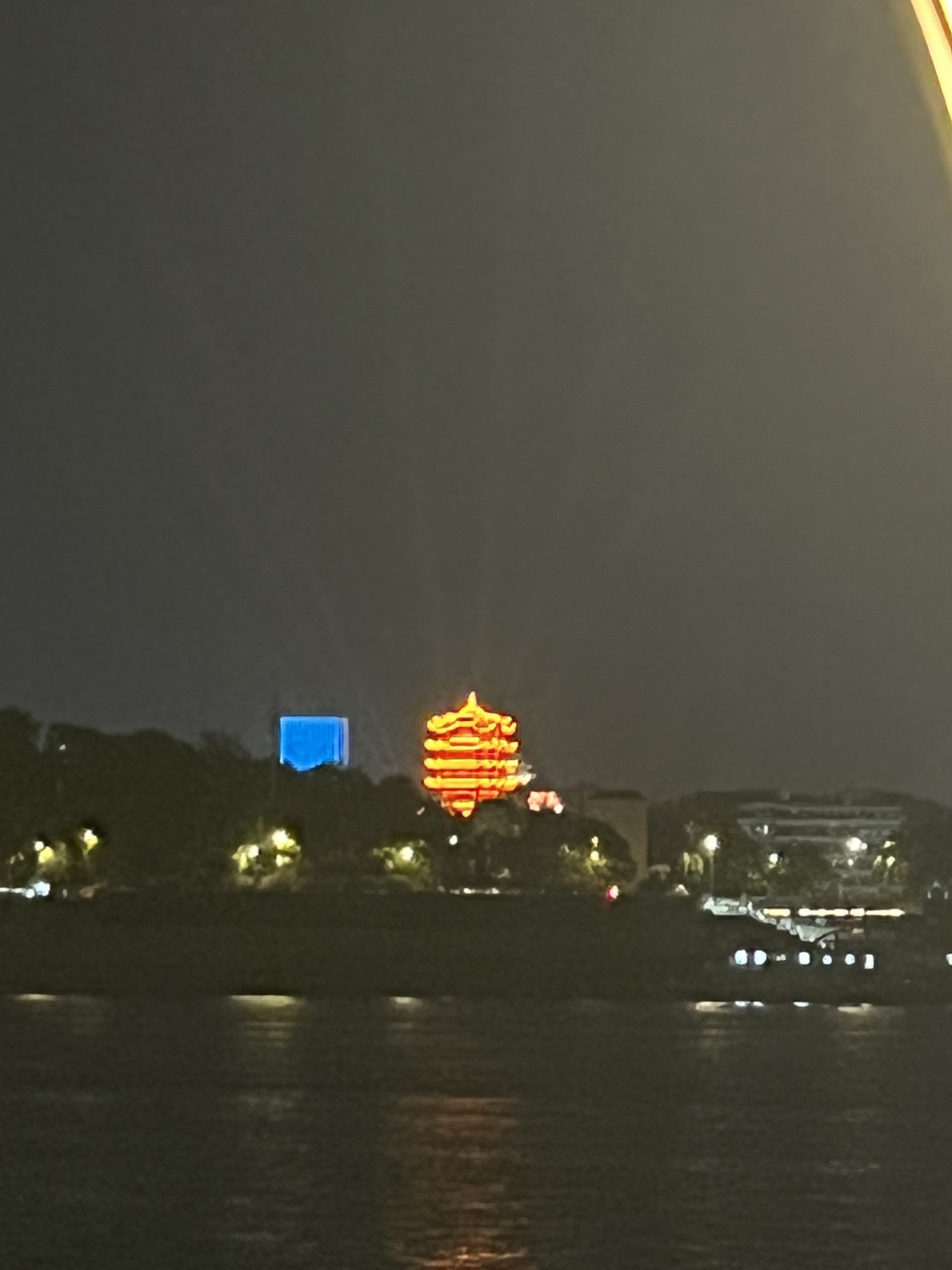 武汉两江游览(武汉关2号码头)旅行图片 3