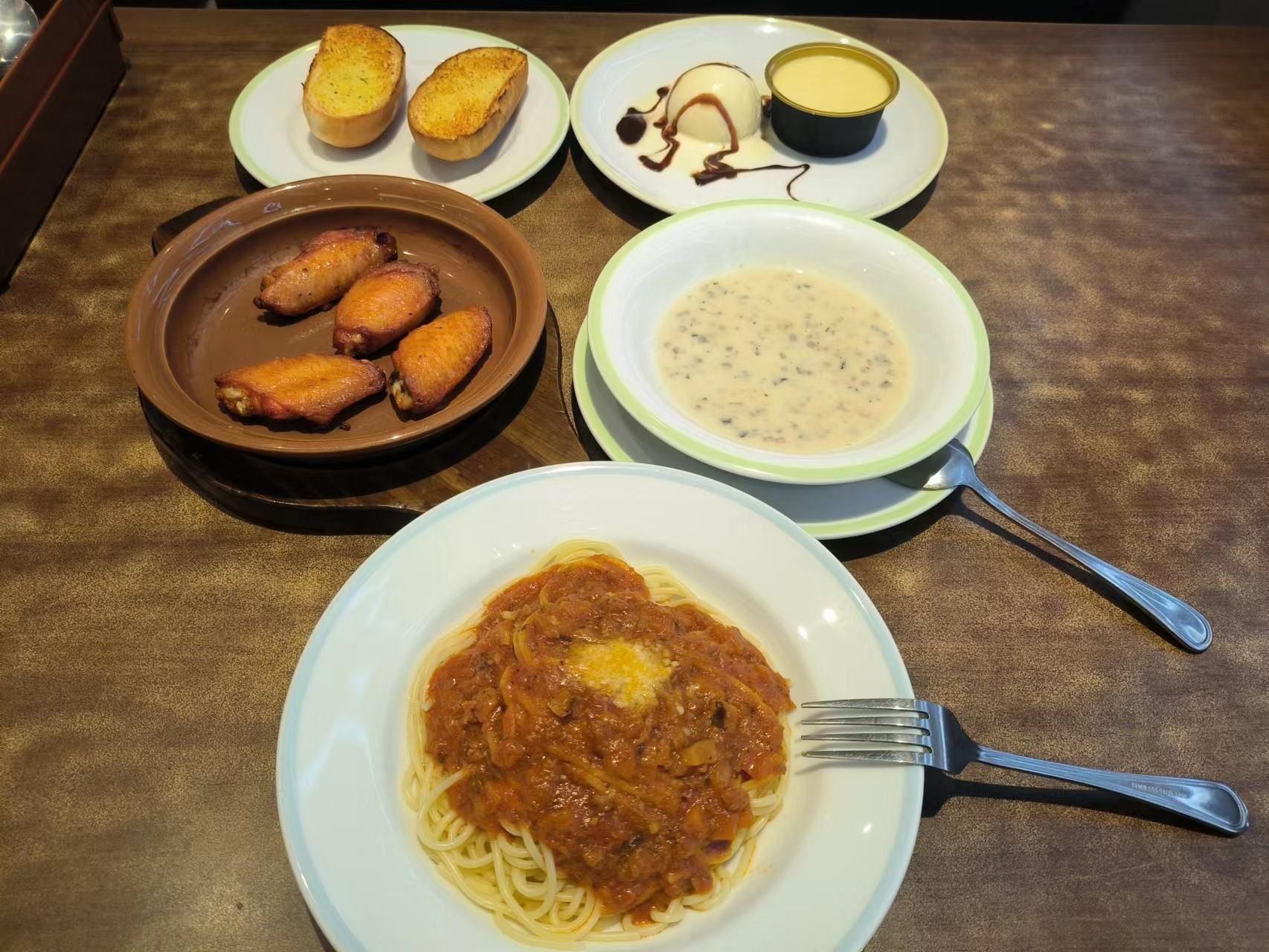 萨莉亚意式餐厅(无锡滨湖万达广场店)
