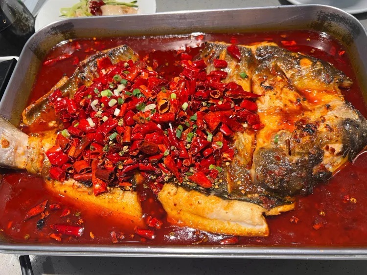 半天妖烤鱼(六安金安万达店)