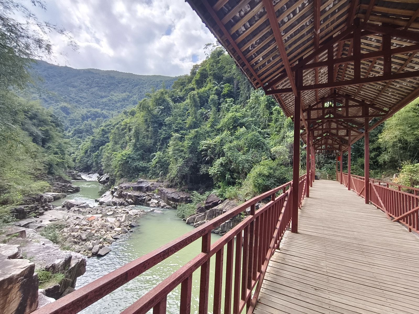牛仙谷森林海温泉度假区旅行图片 1