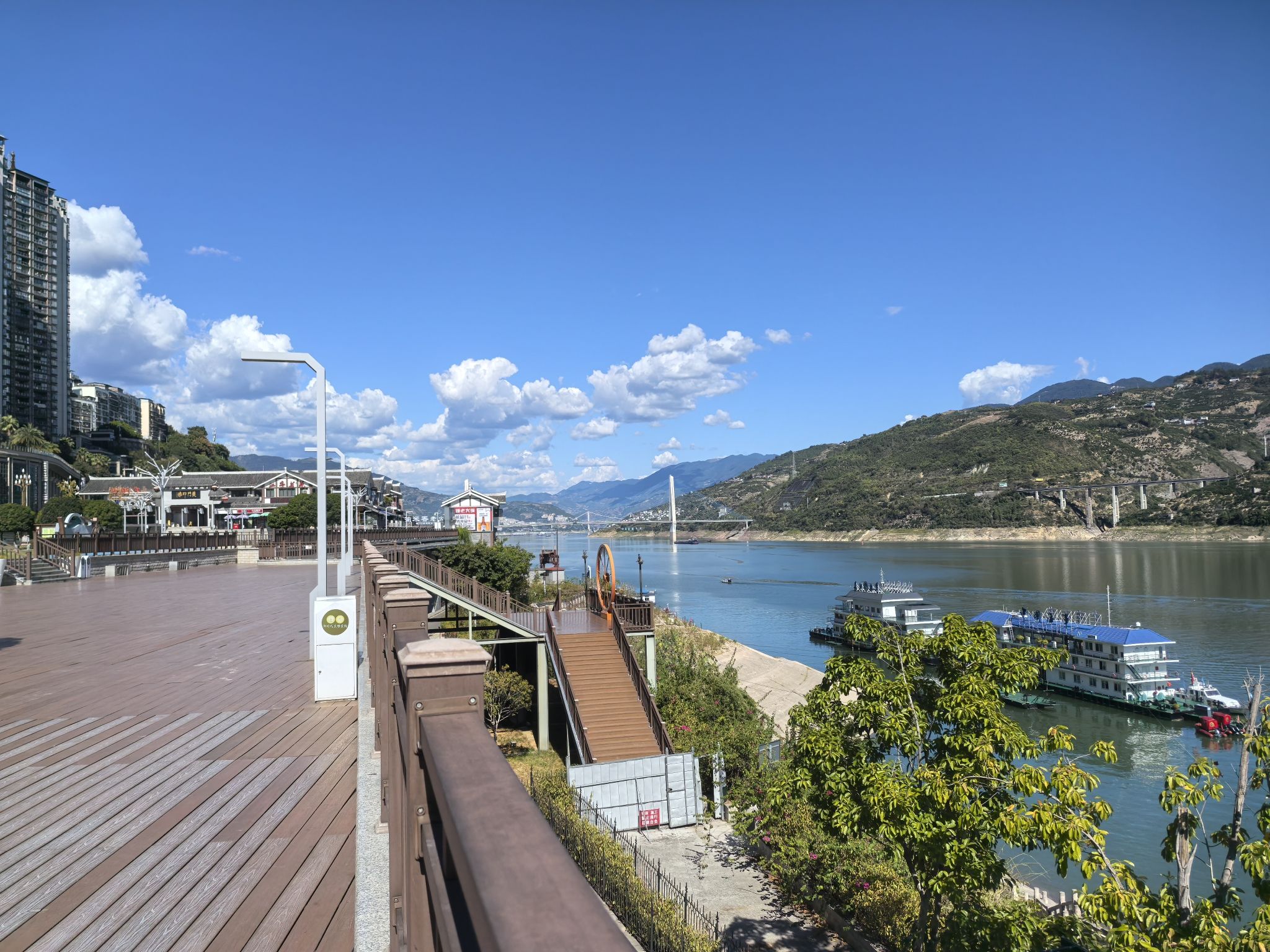 夔门广场旅行图片 3