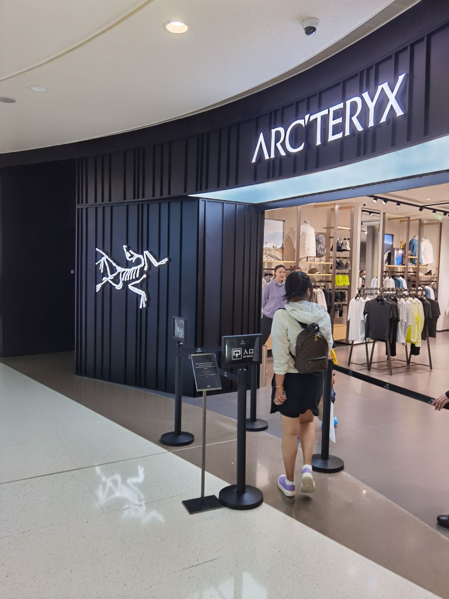 ARC'TERYX始祖鸟(cdf三亚国际免税城店)