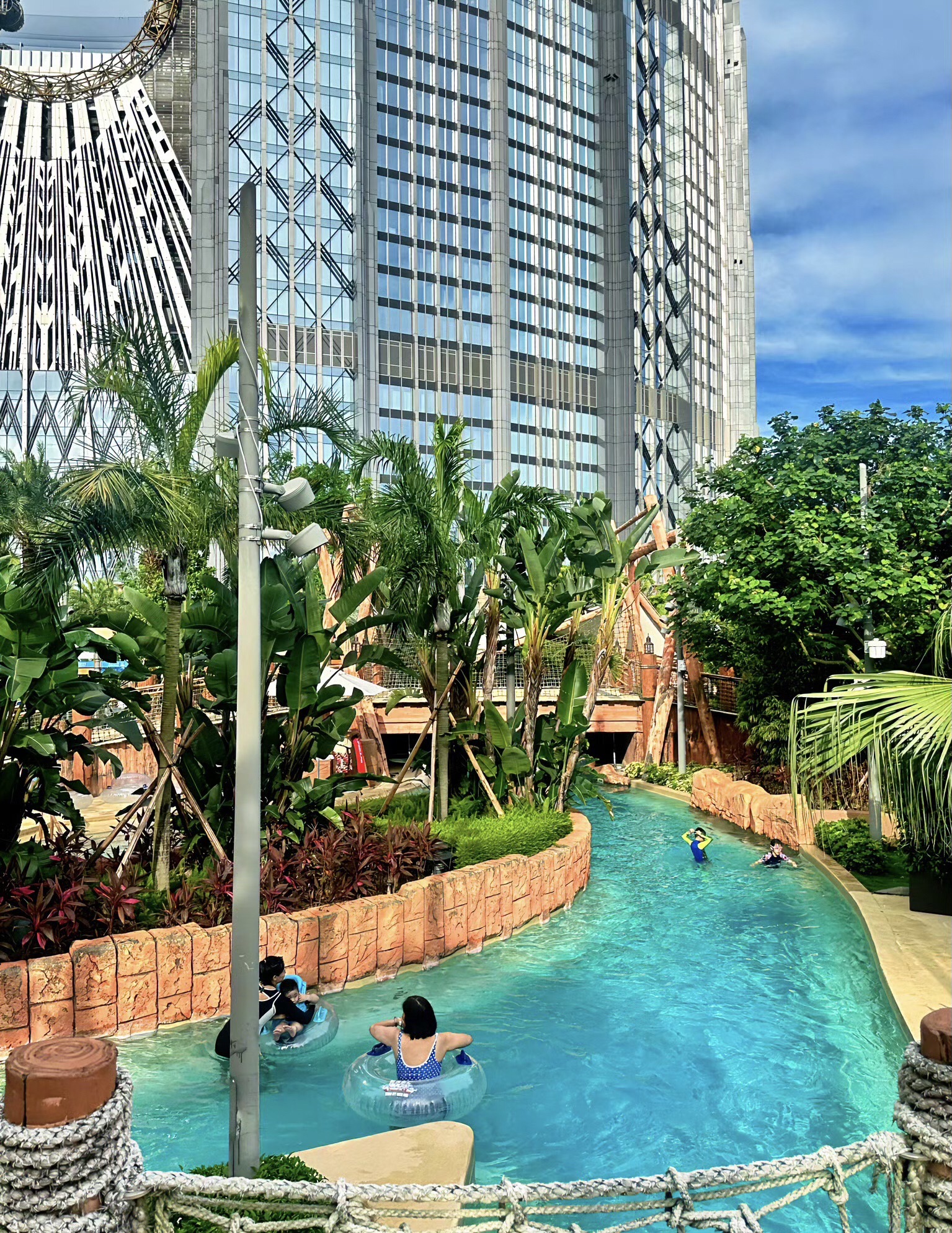 澳门新濠影汇水上乐园