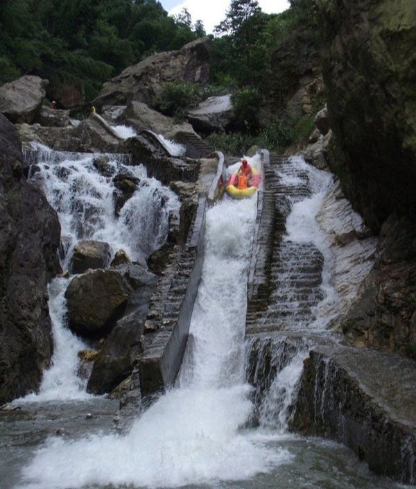 唐古湾高峡飞舟漂流旅行图片 3