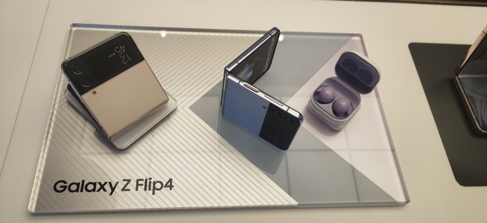 三星授权体验店(世纪港湾店)