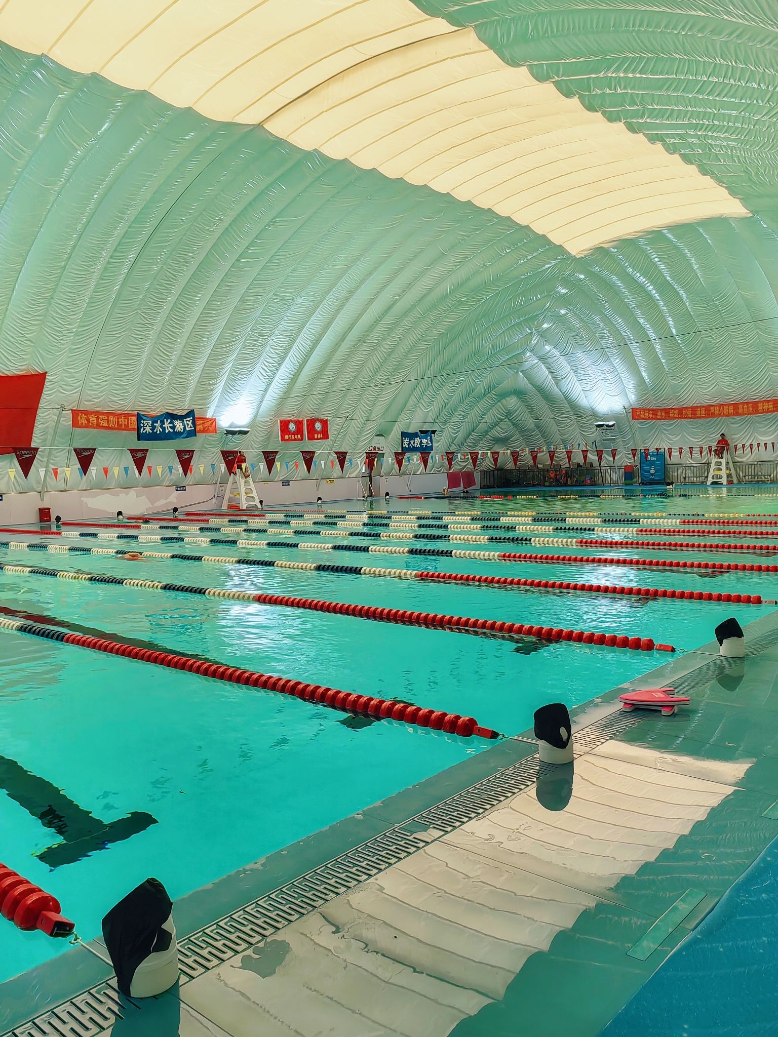 场地封面-希儒上星恒温游泳馆