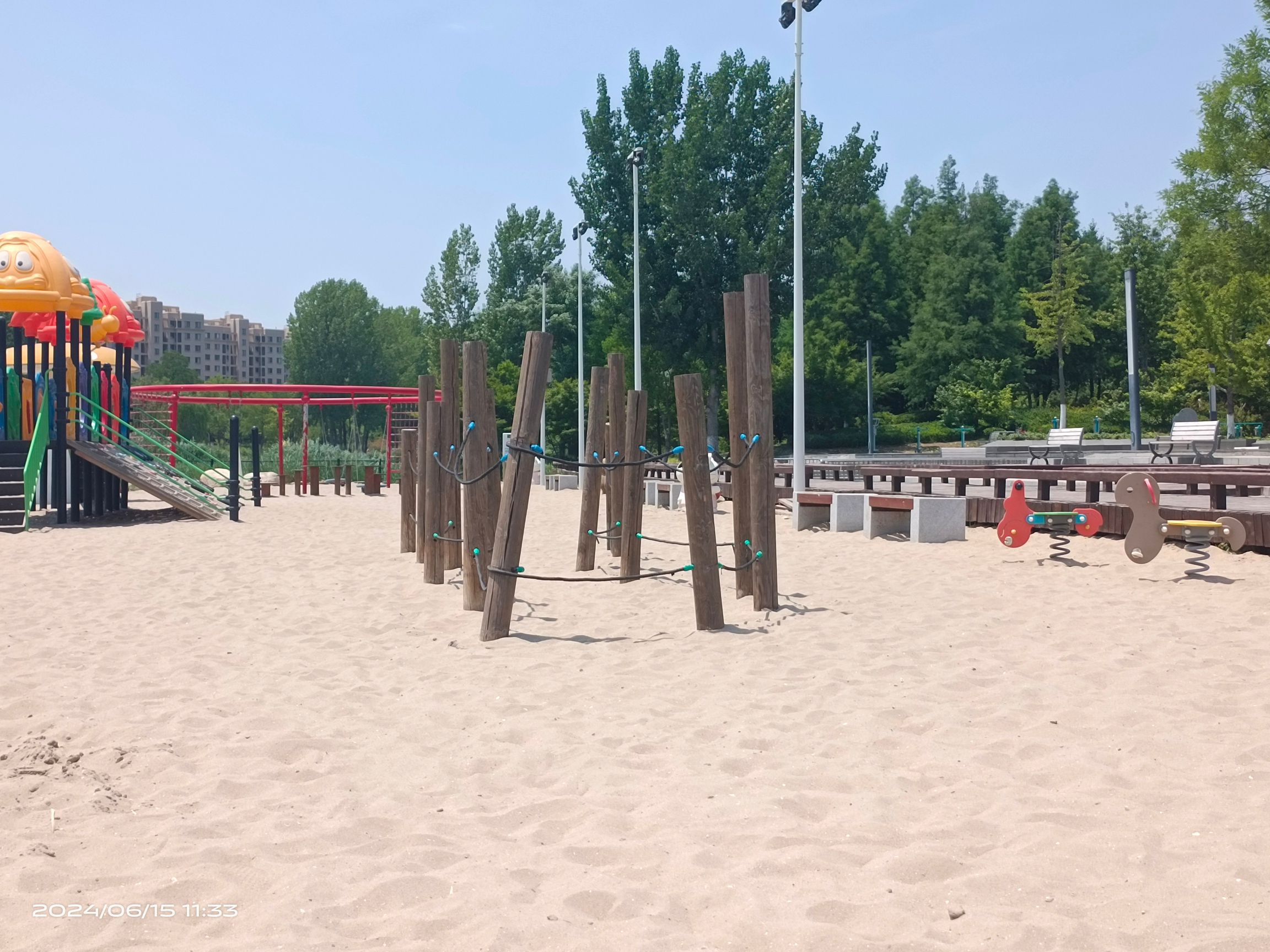 蓼河公园亲水沙滩旅行图片