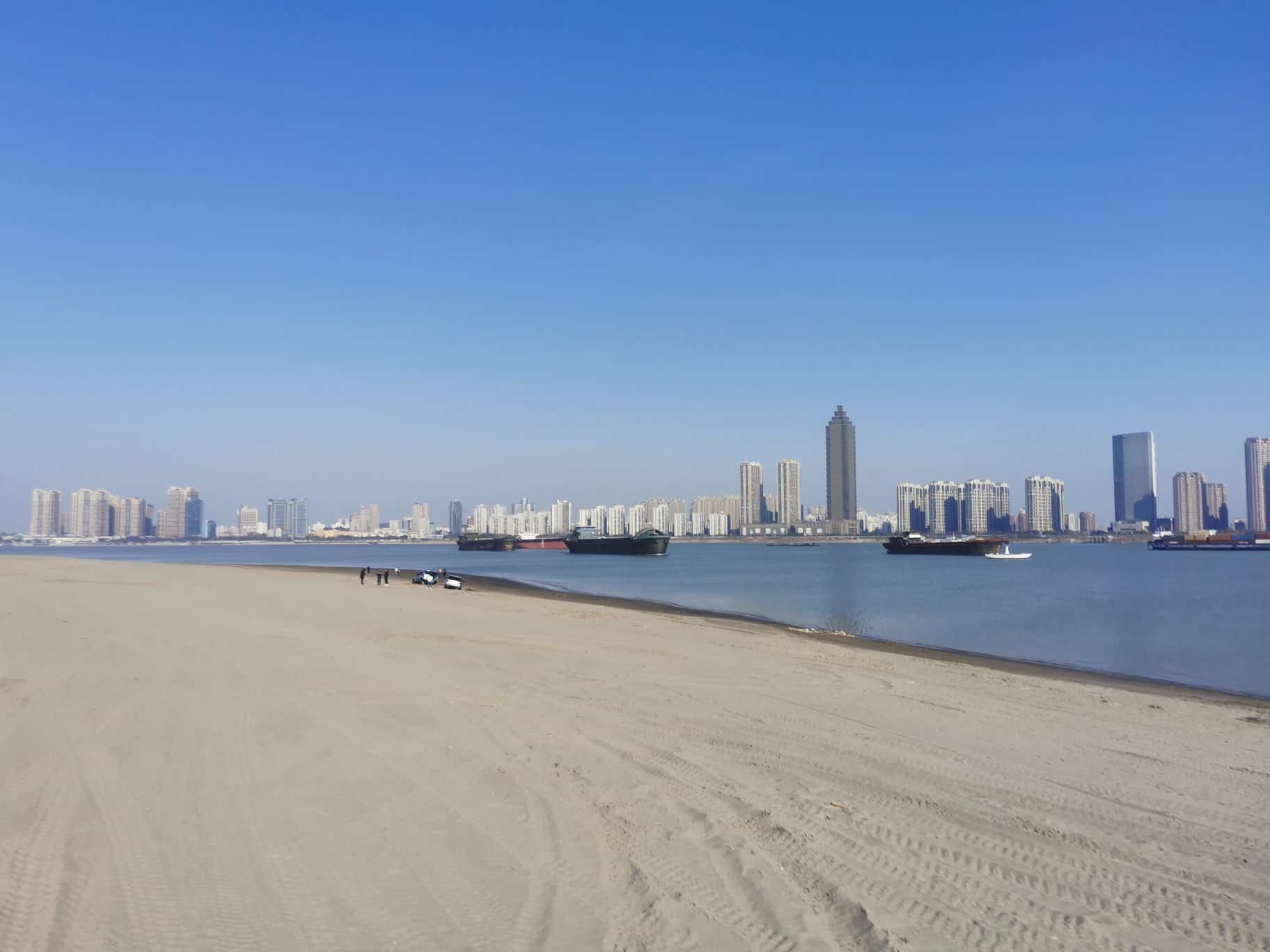 芜湖大龙湾沙滩风景区的第2张图片的图片资料