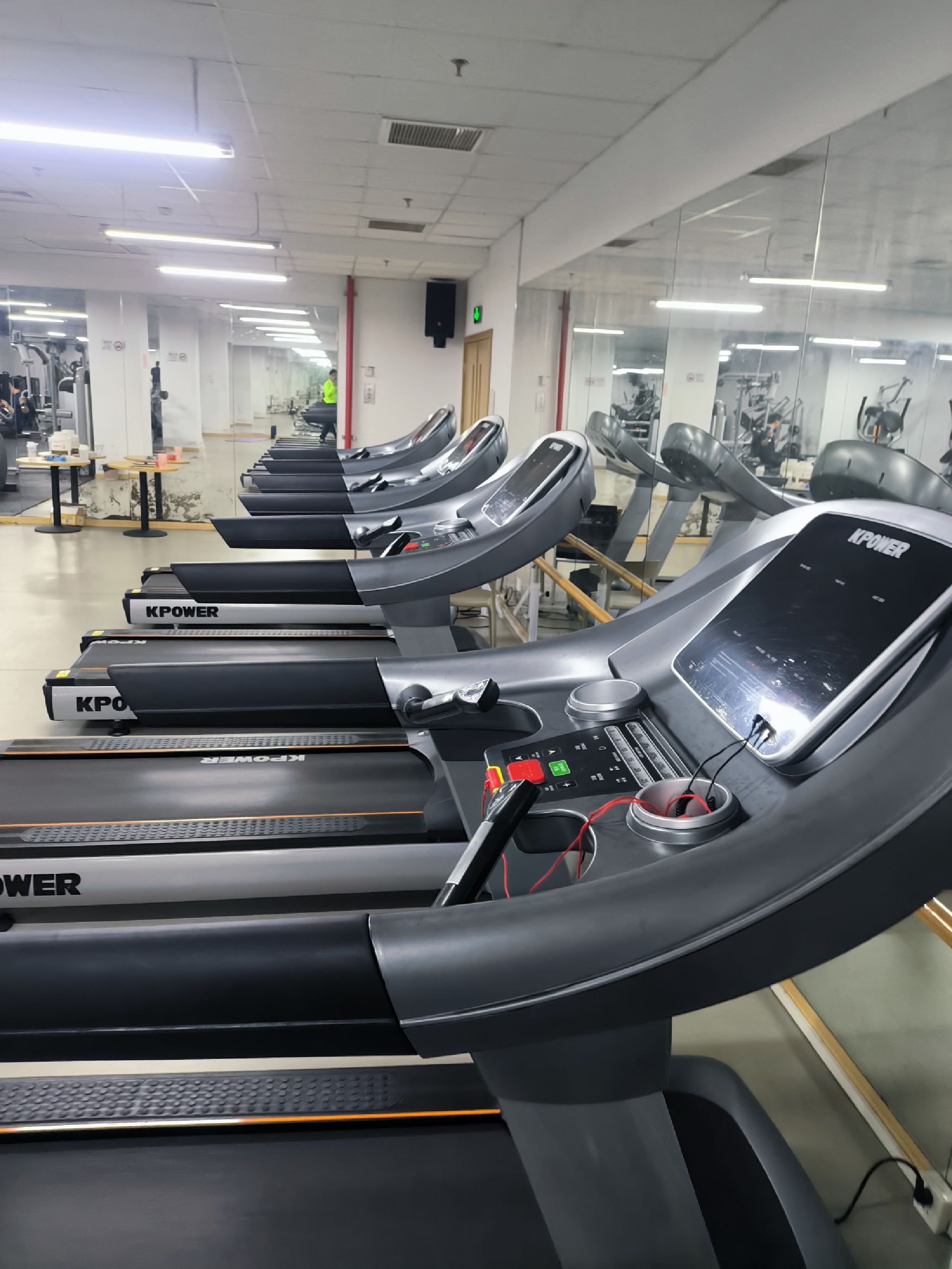 场地封面-莘庄工业区市民游泳健身中心