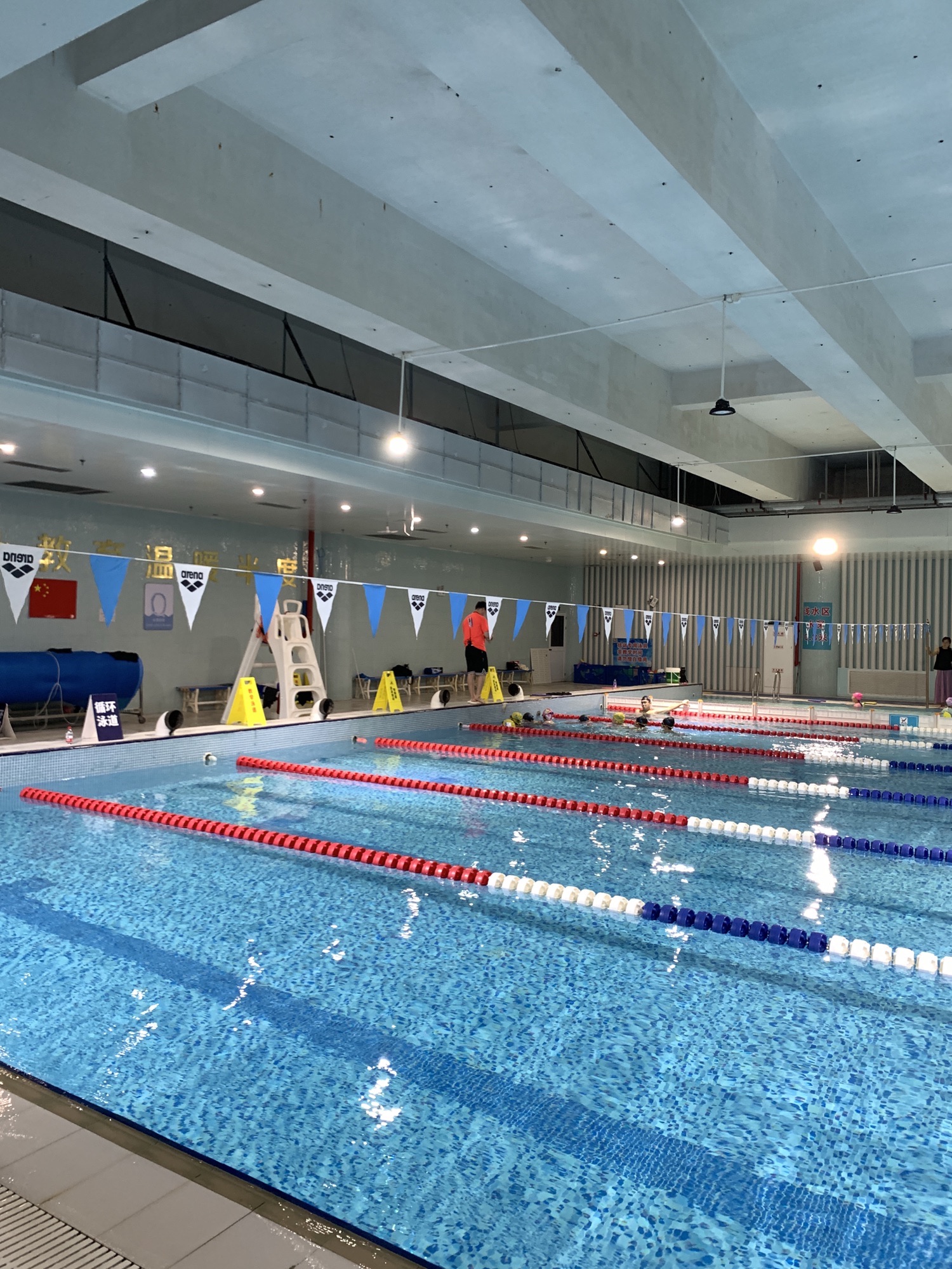 场地封面-秋雯观成游泳馆