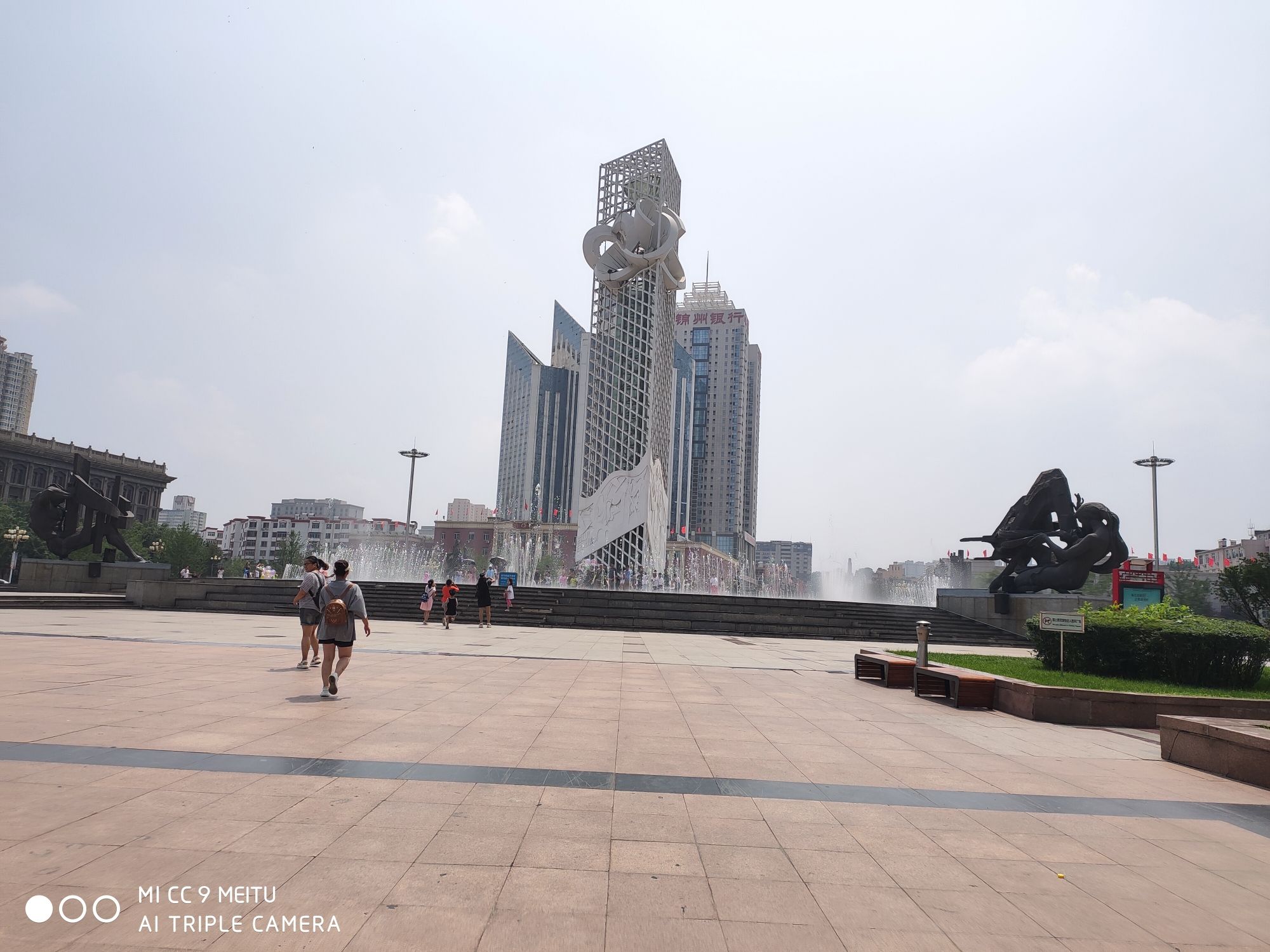 胜利广场旅行图片 1