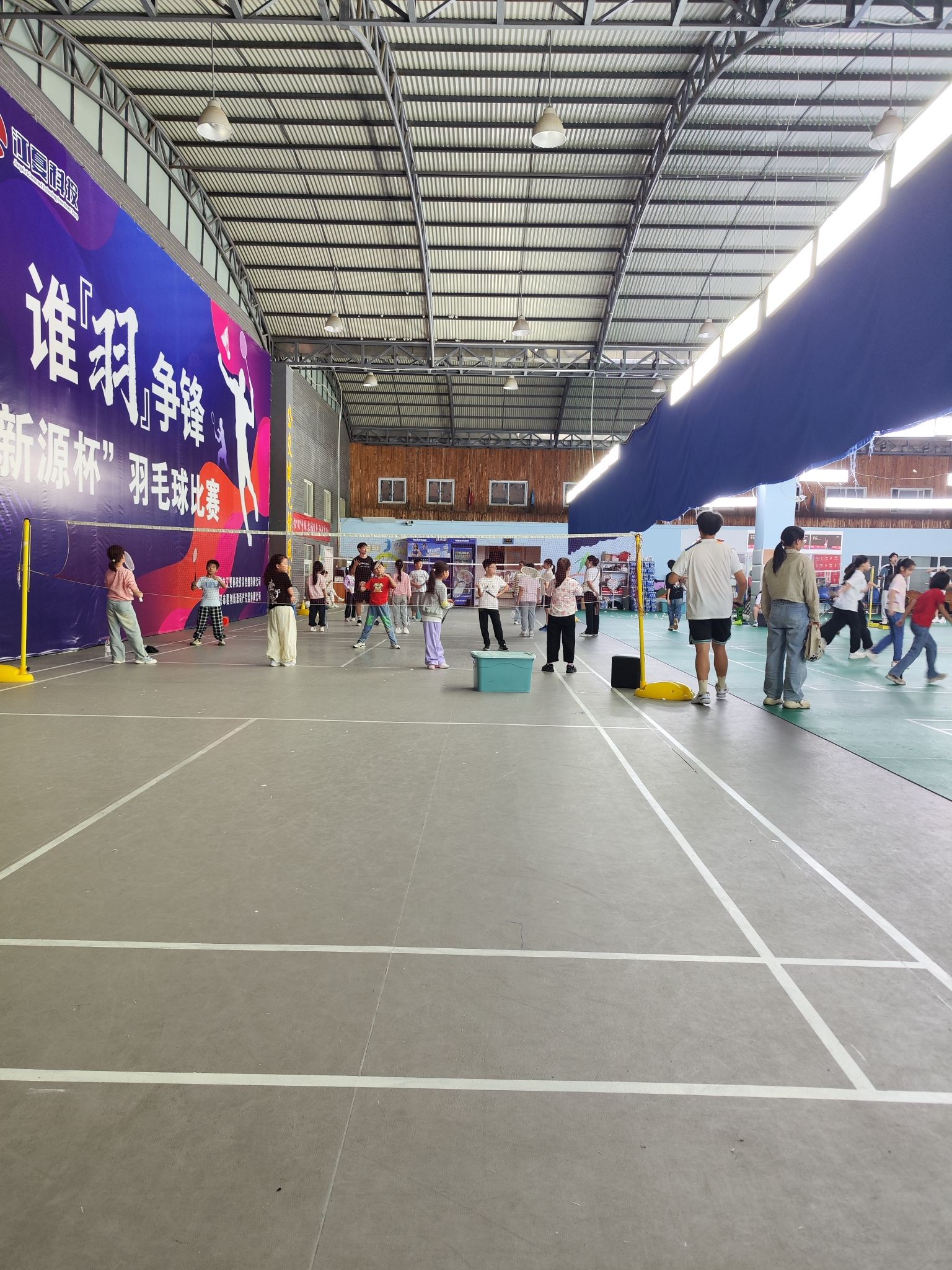 场地封面-羽扬羽毛球馆
