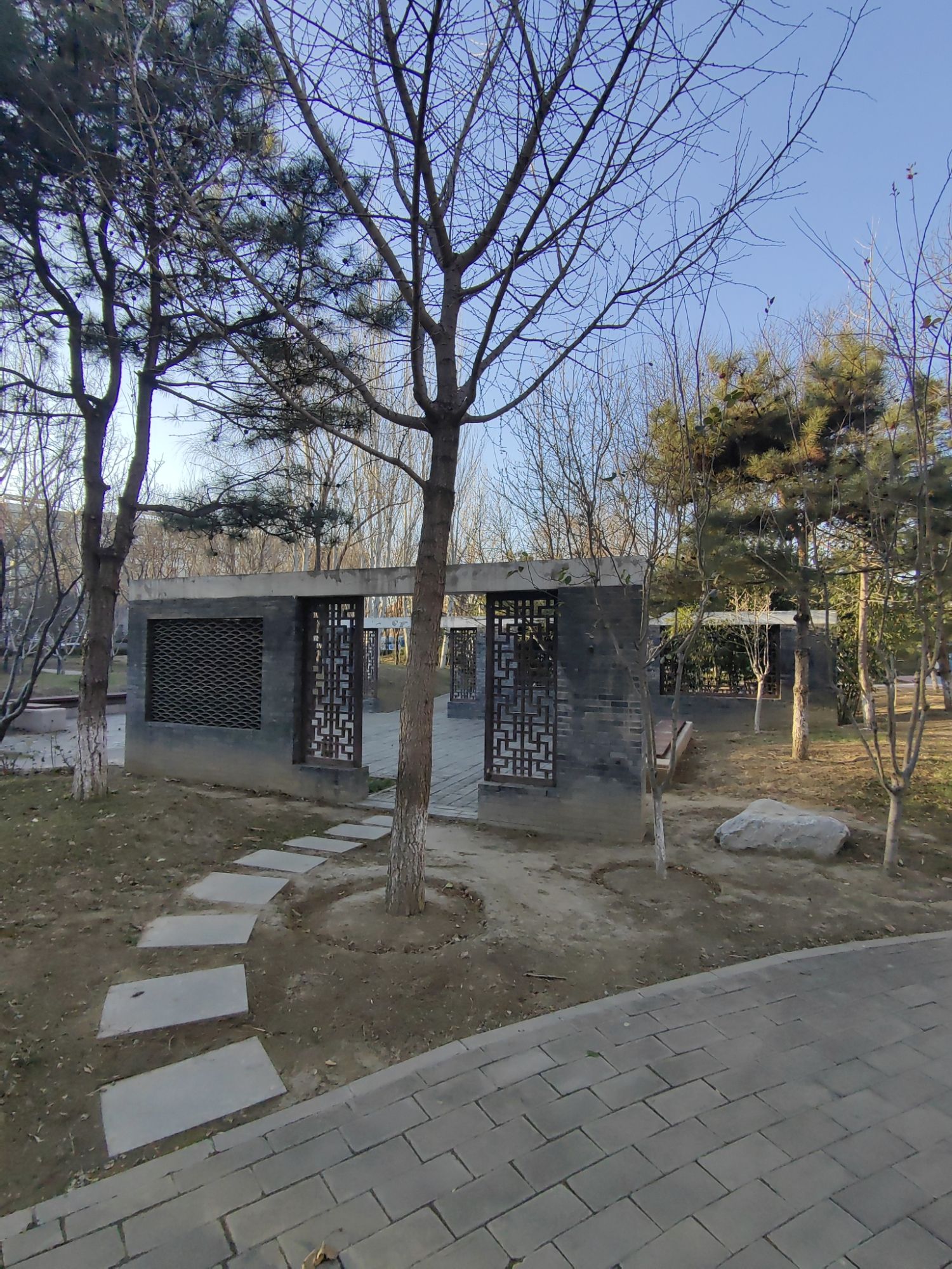 落香广场 - 东小口镇便民圈栖邻生活圈风景名胜服务点实景照片