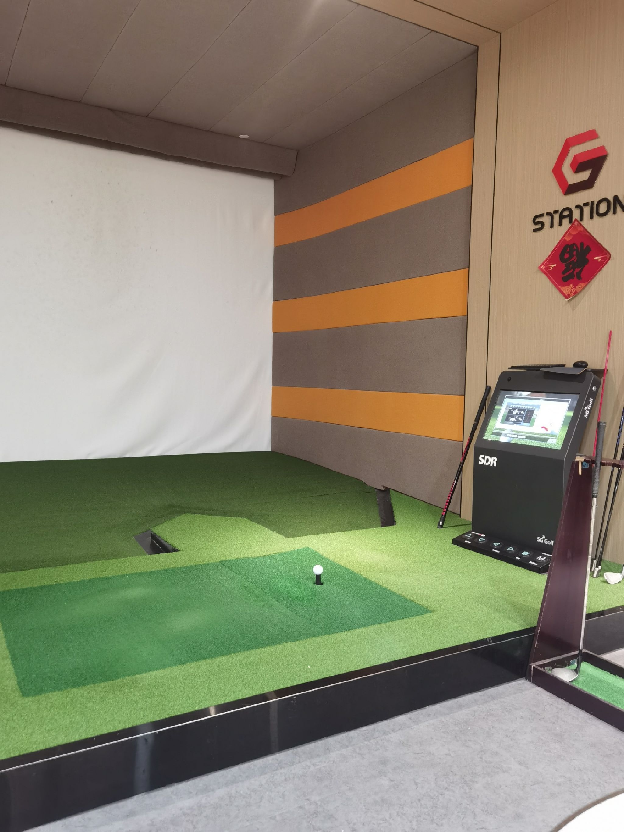 场地封面-高球驿站室内高尔夫