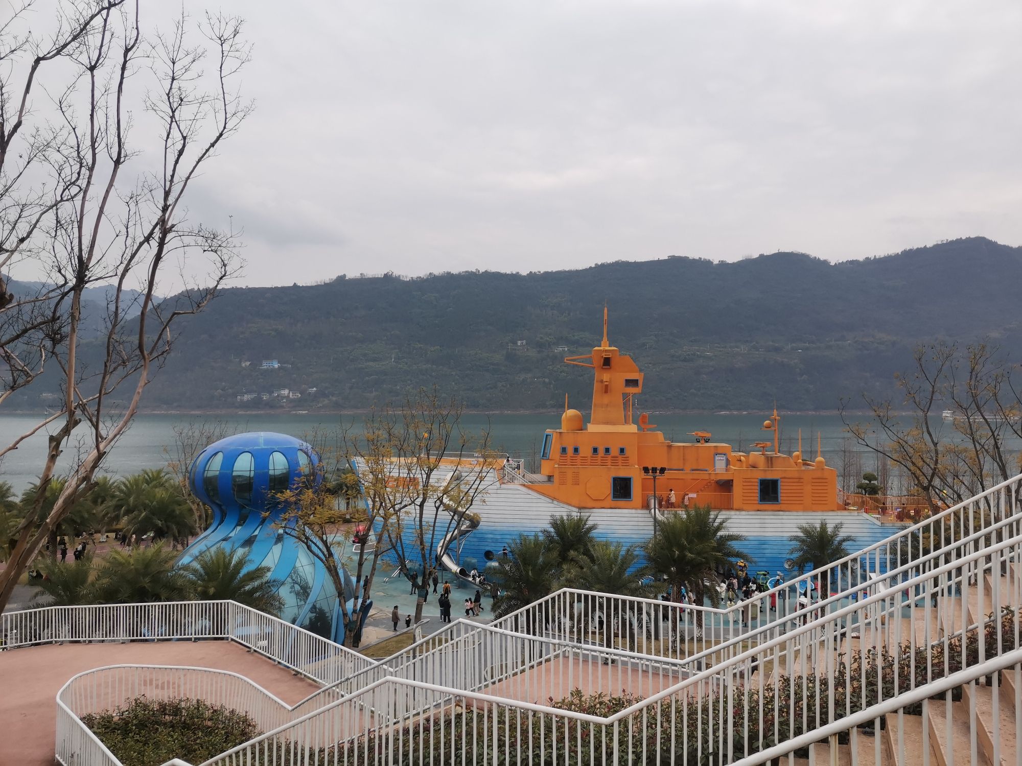 儿童公园旅行图片 3