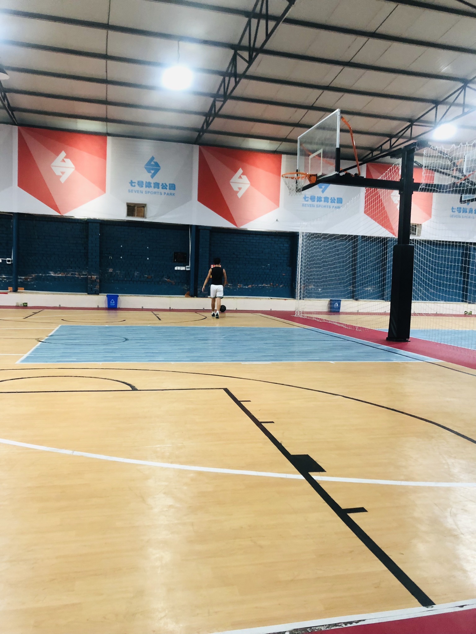 场地封面-七号体育