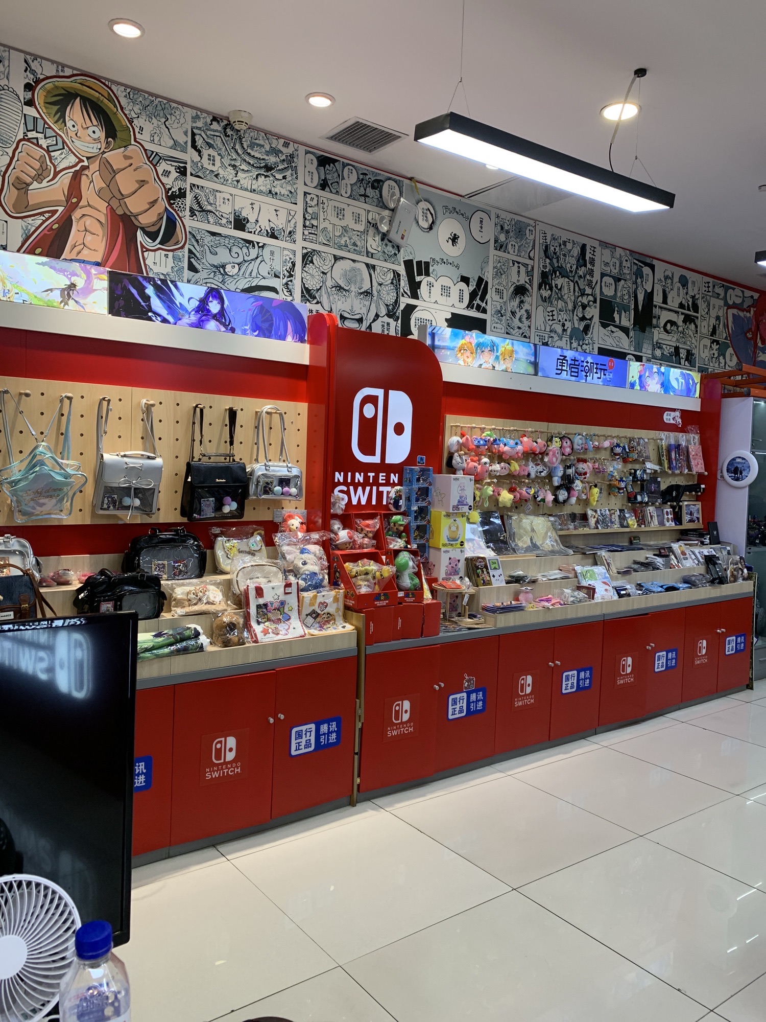 勇者电玩任天堂switch体验店(万达广场店)