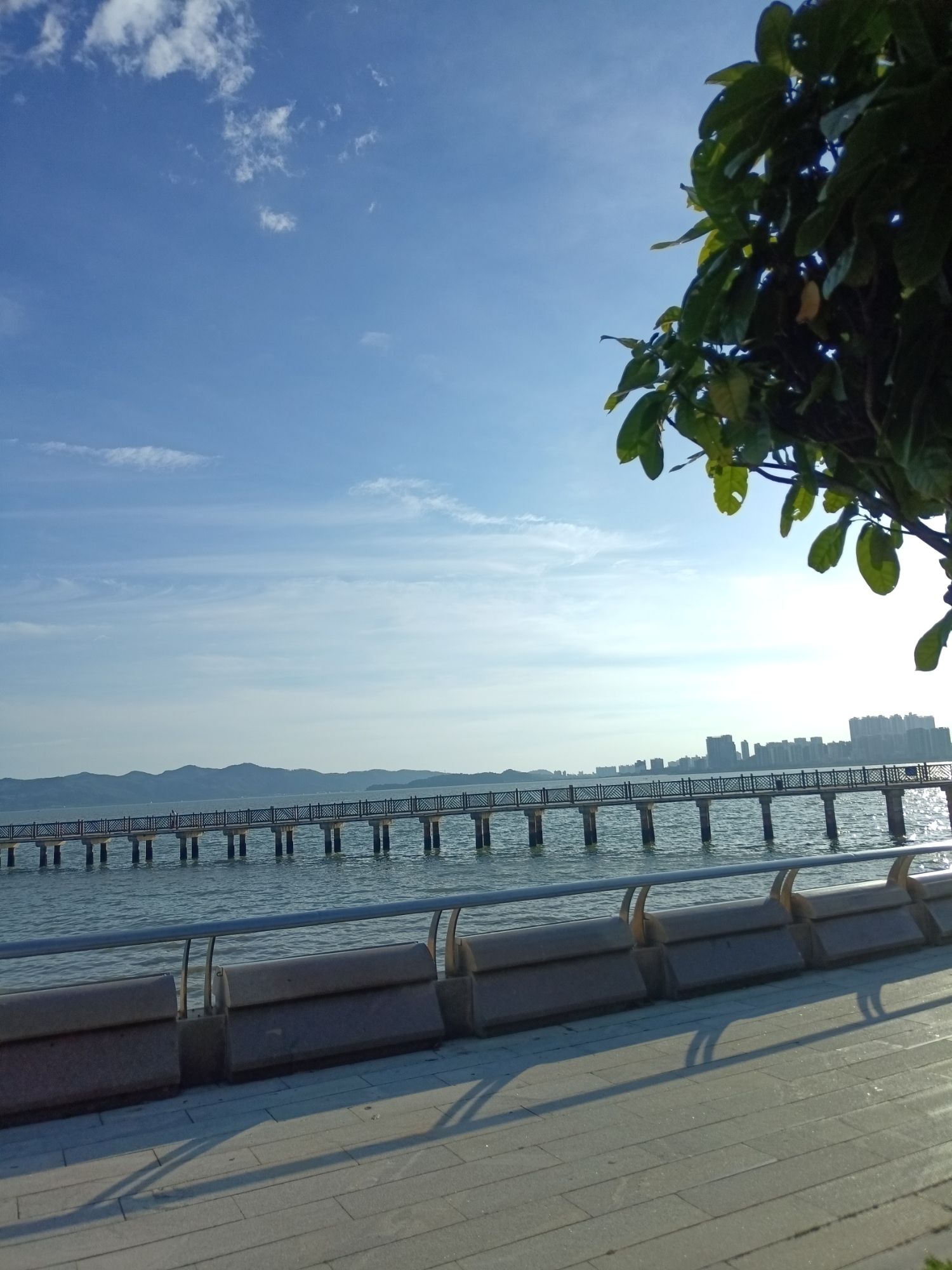 汕尾市品清湖碧道-海上栈道旅行图片 2