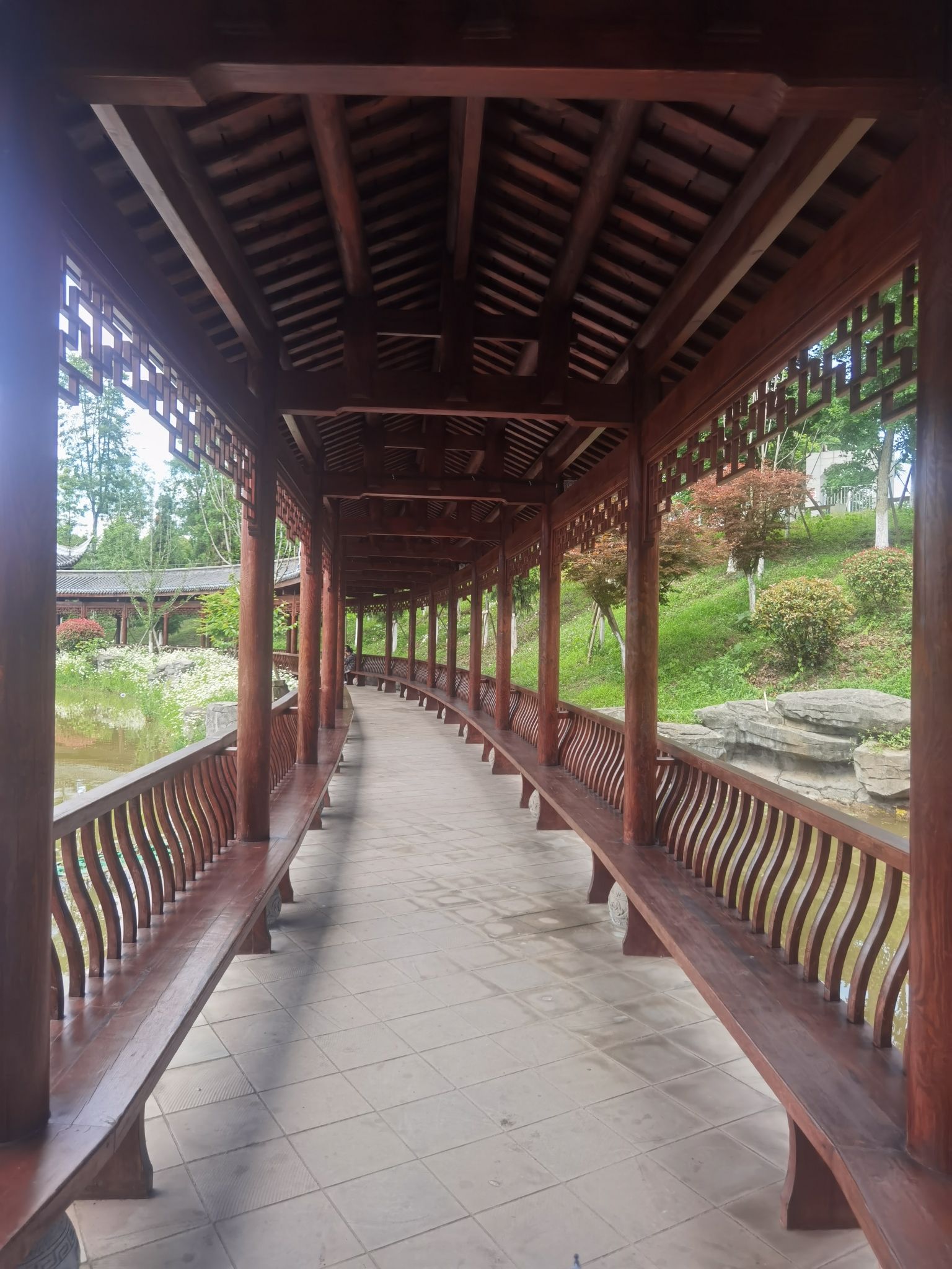 白塔公园旅行图片 2