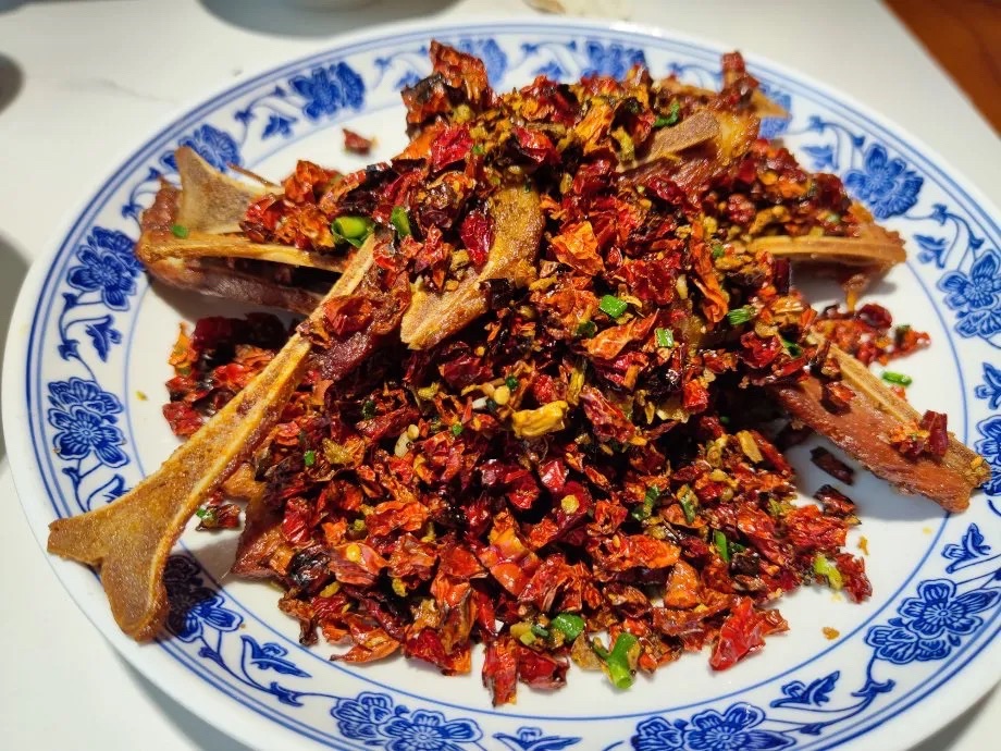 嘎小黄民族餐厅(龙津风雨桥汇丰店)