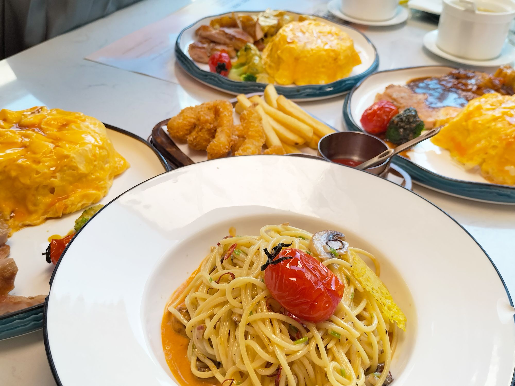 猪仔满餐厅(联丰中心公寓店)