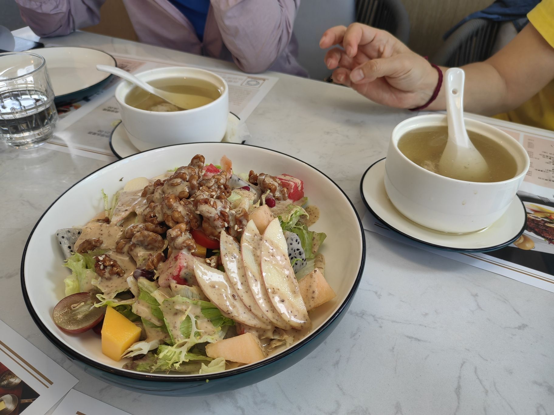 猪仔满餐厅(联丰中心公寓店)