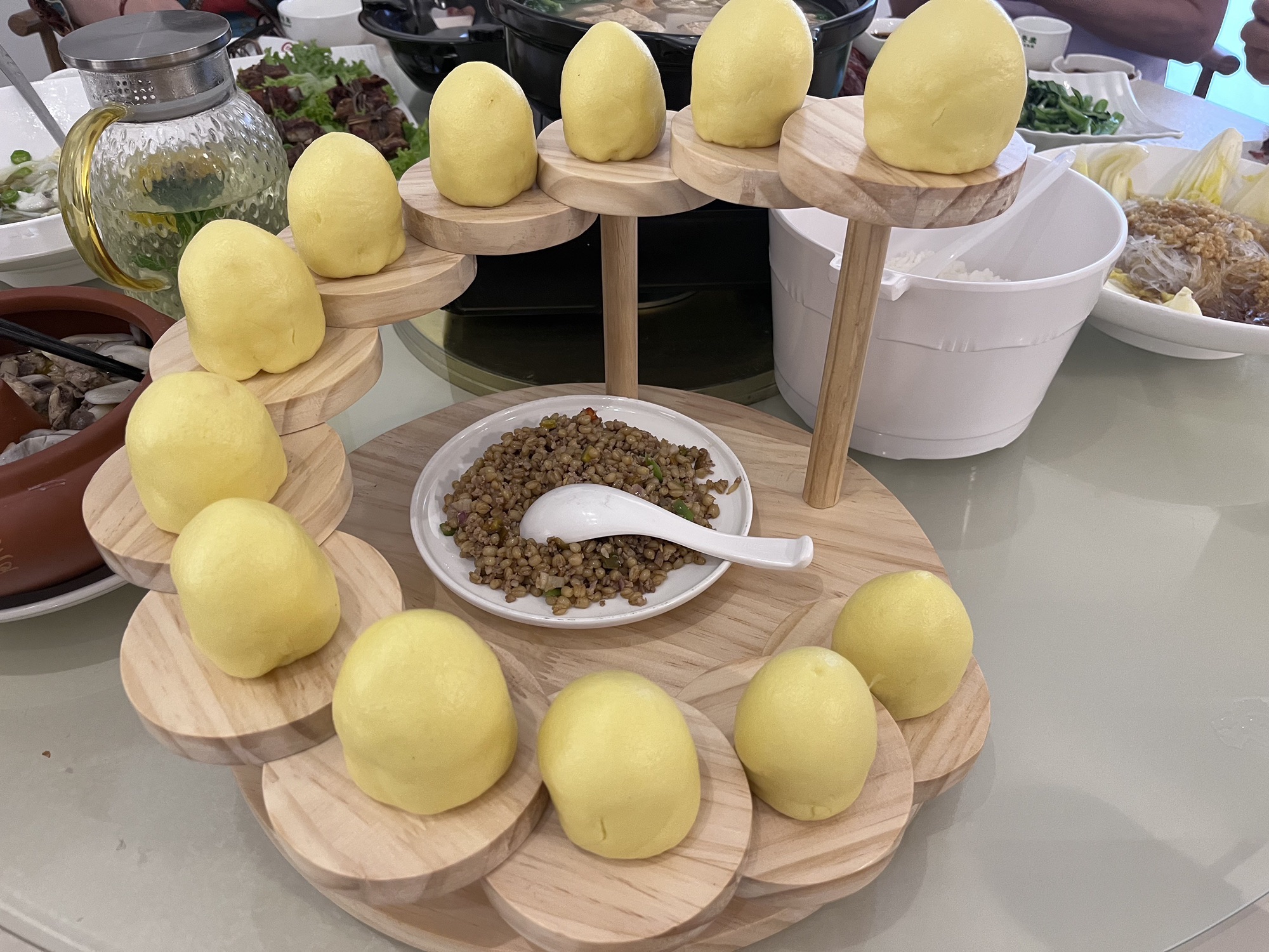 灶王生室内餐厅