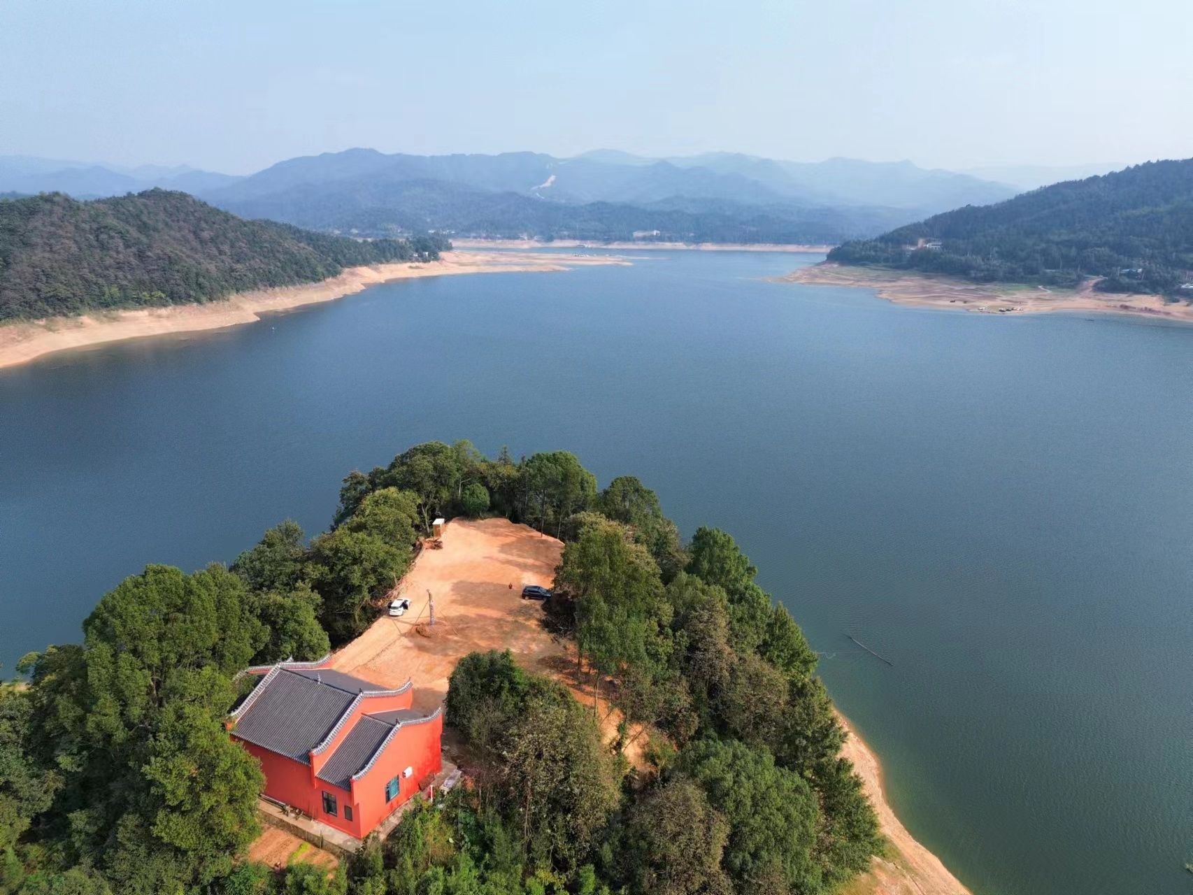 醴陵官庄水库南岳圣帝庙实景照片