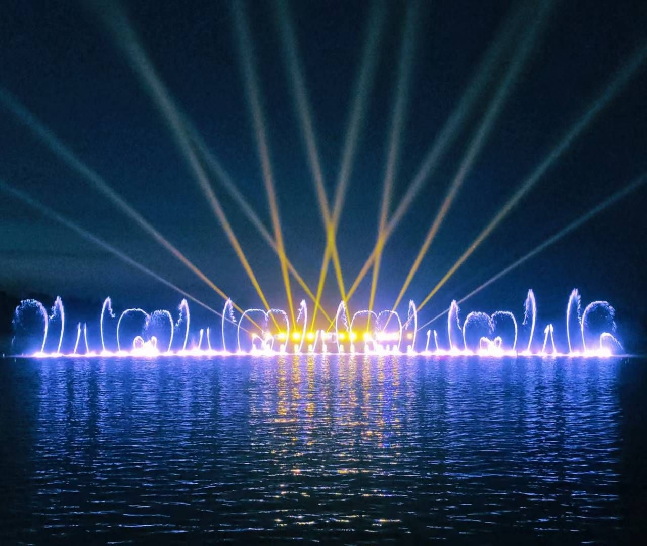 江西桃花源旅游度假区(暂停开放)的第1张图片的图片资料