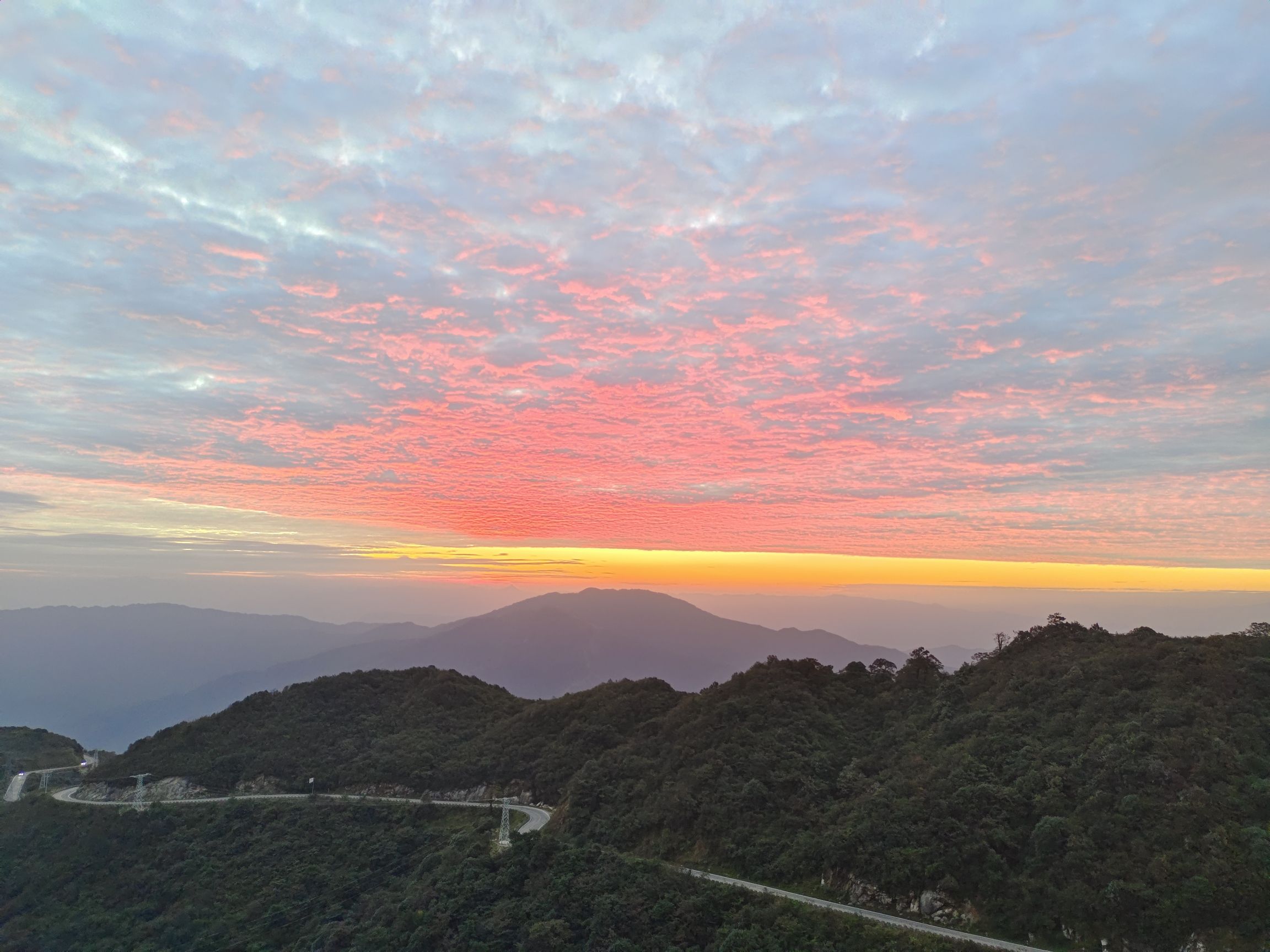 南山牧场大丫口日出露营地旅行图片 2