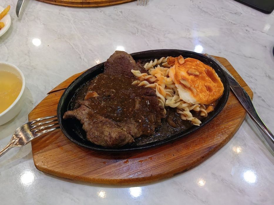 玄子悦自助牛排餐厅(泰安爱琴海购物公园店)