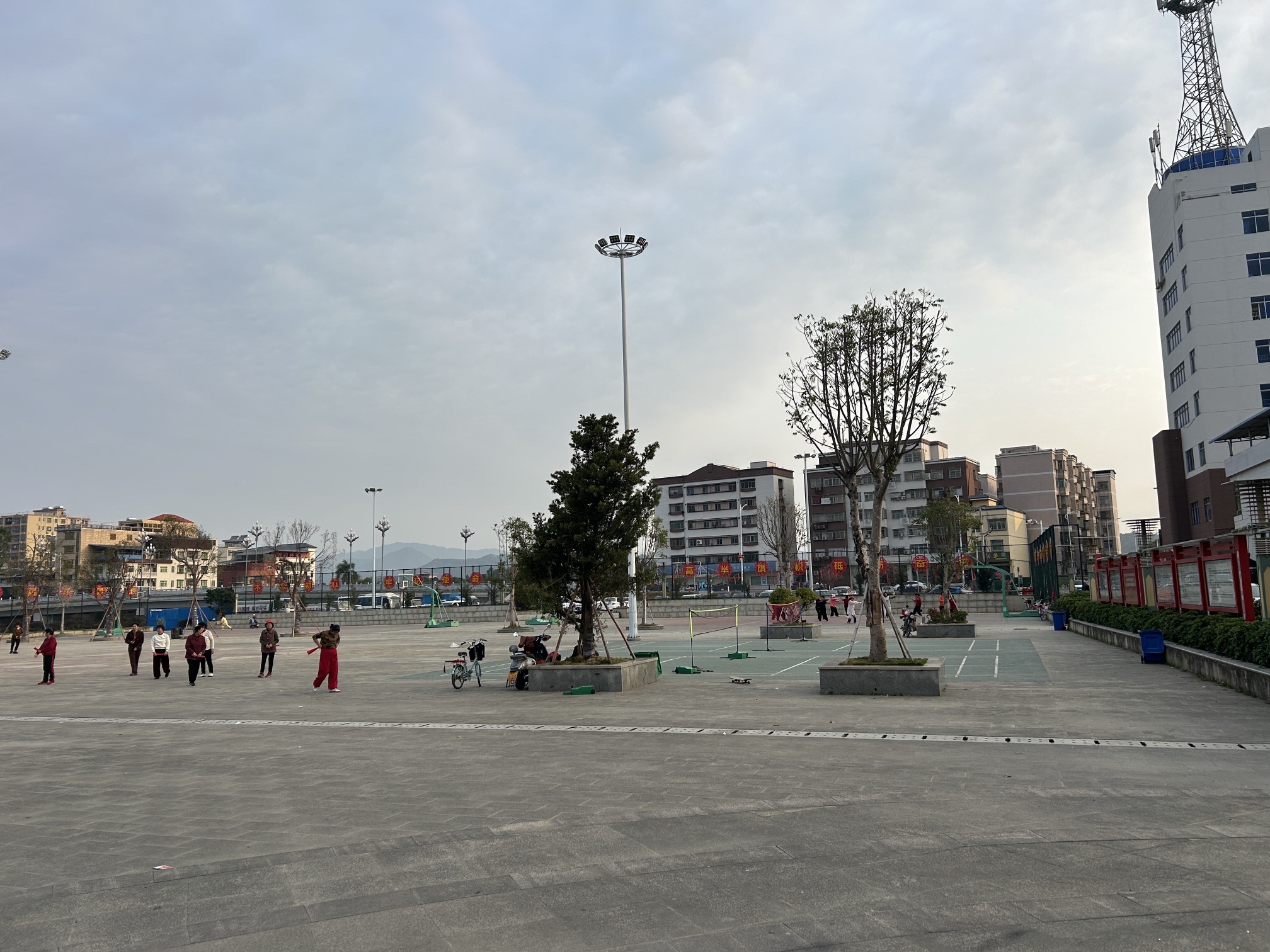 永汉中心广场旅行图片 1