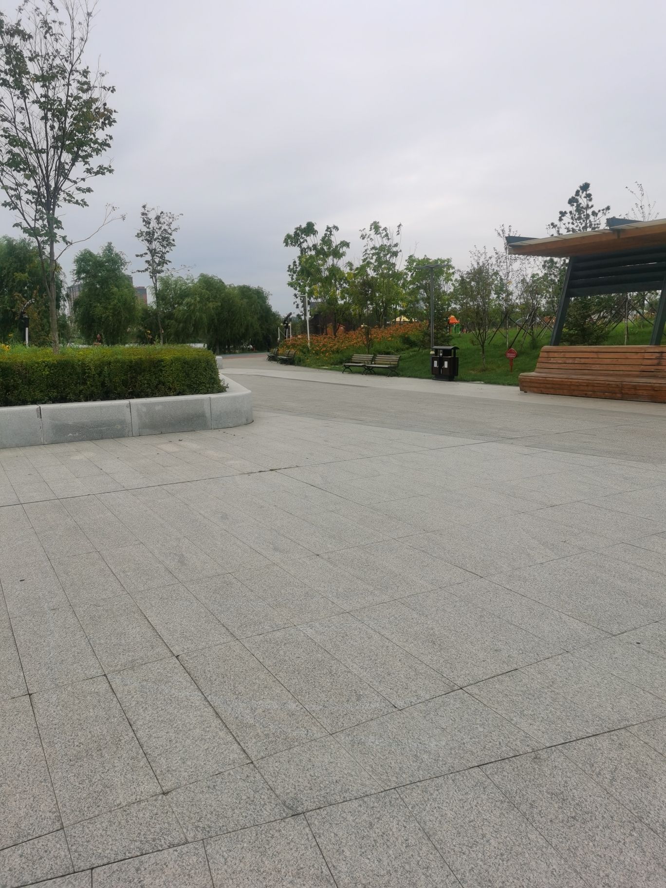 萝北凤栖湖公园旅行图片 3