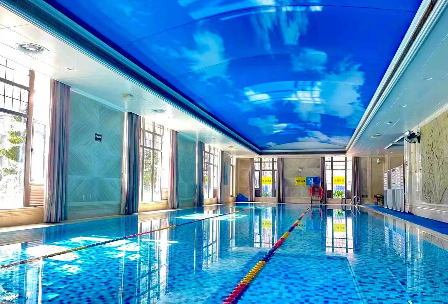 场地封面-亚特兰蒂健身游泳