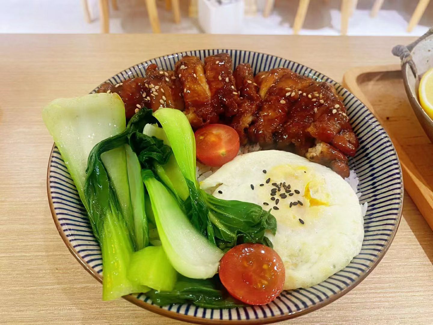 不等于食堂
