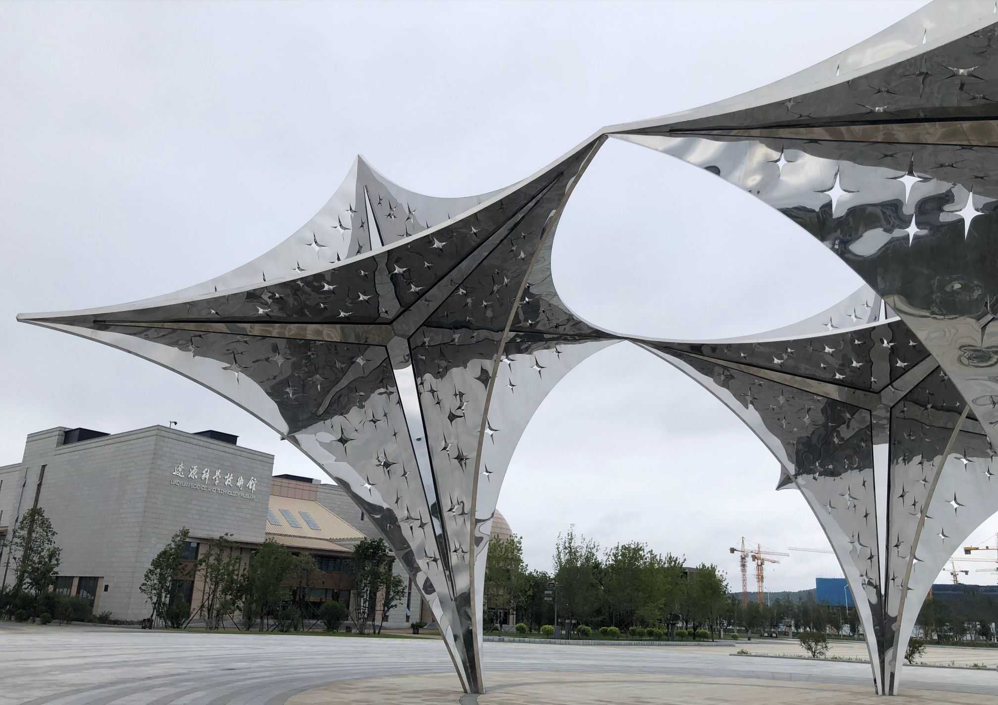 南仁东广场旅行图片 2