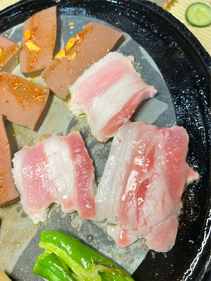 正好有肉(万宇小区B区店)