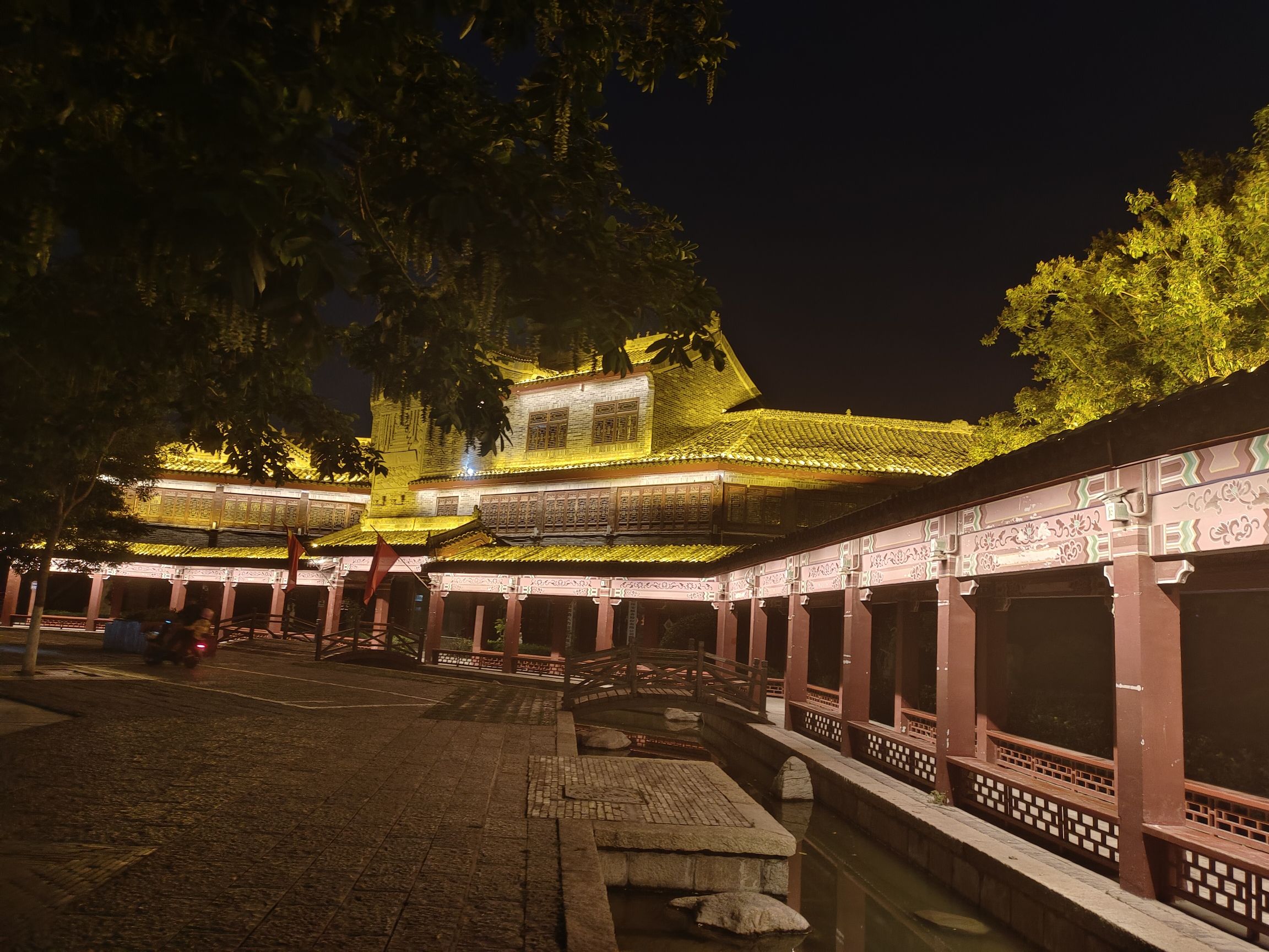 大运聊城旅游景区