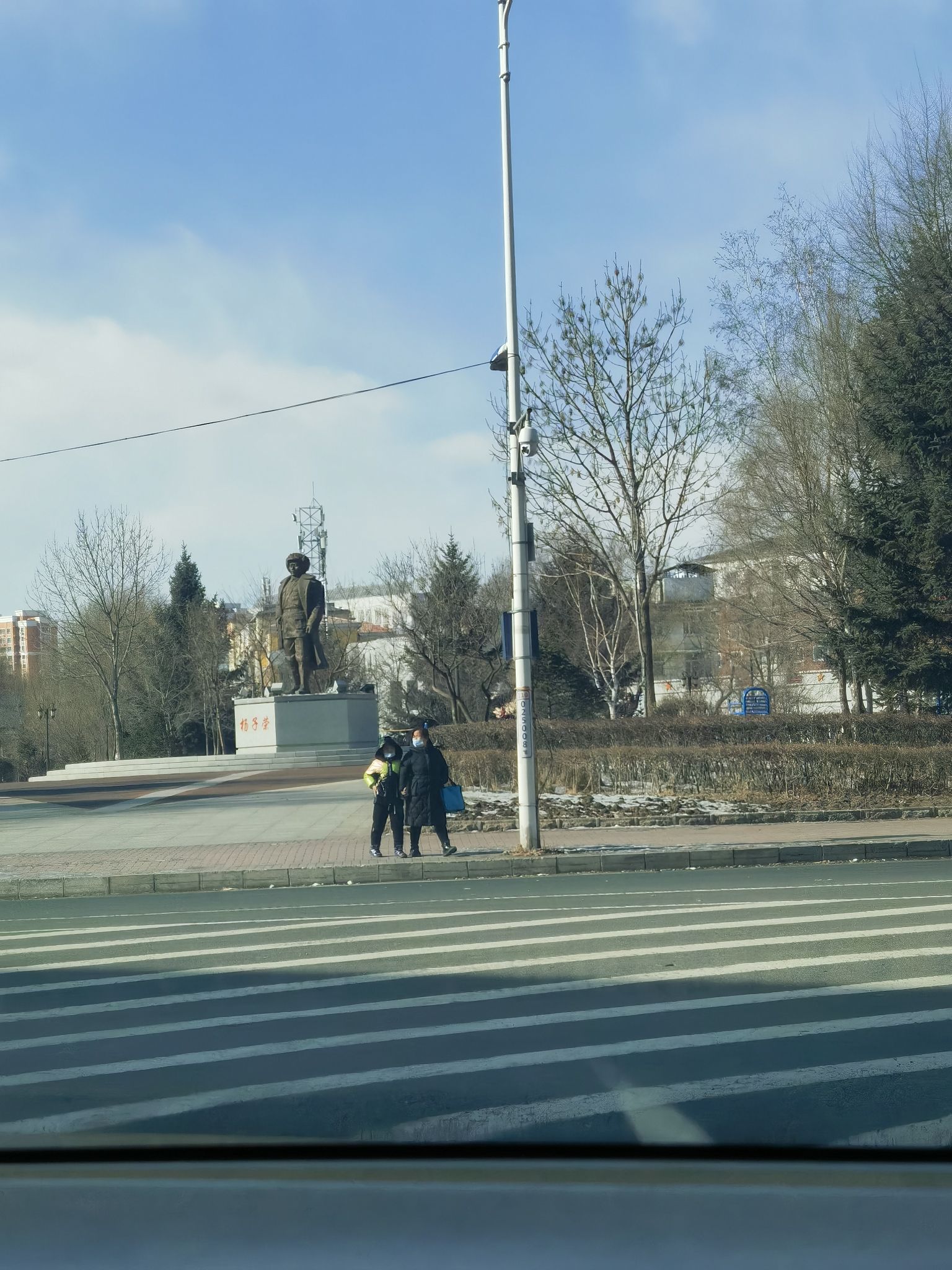 杨子荣广场旅行图片 1