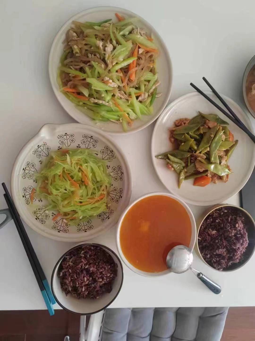 天鹅到家.保姆月嫂育儿嫂(哈尔滨香坊店)