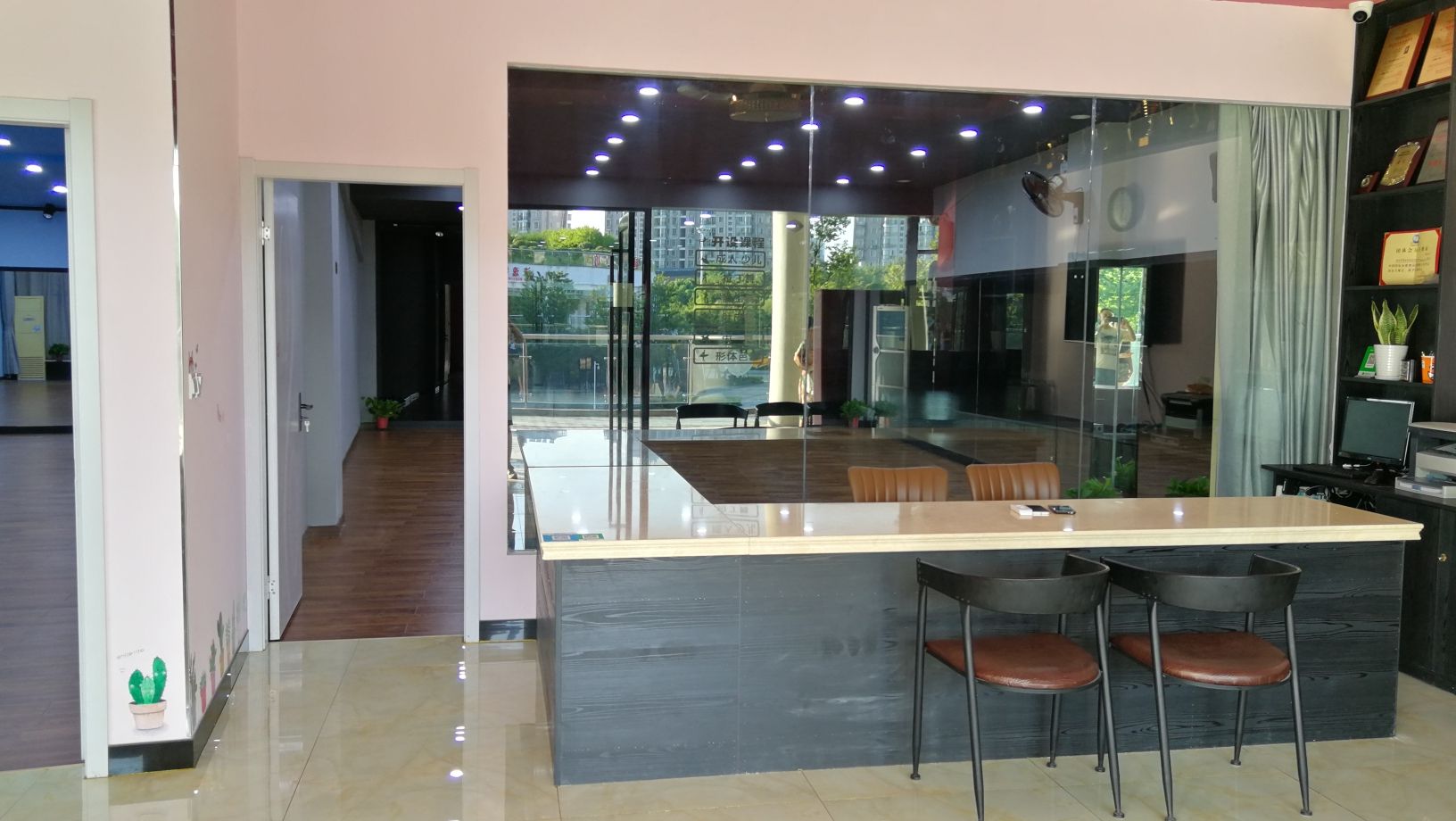 溧阳舞动奇迹(文化公园校区)